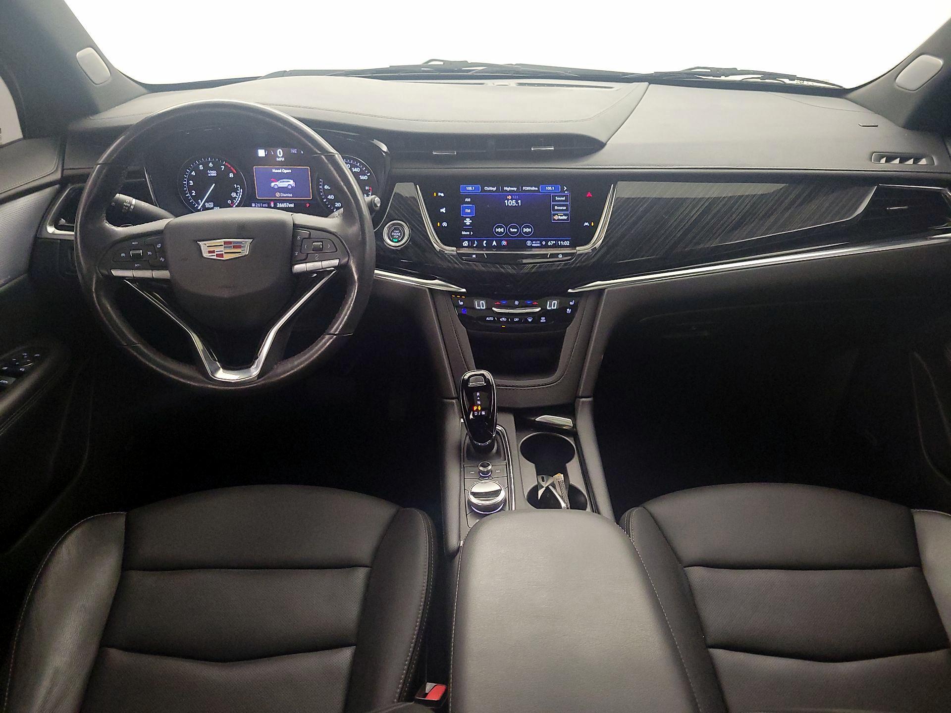 Thumbnail: 2023 Cadillac XT6 - 9