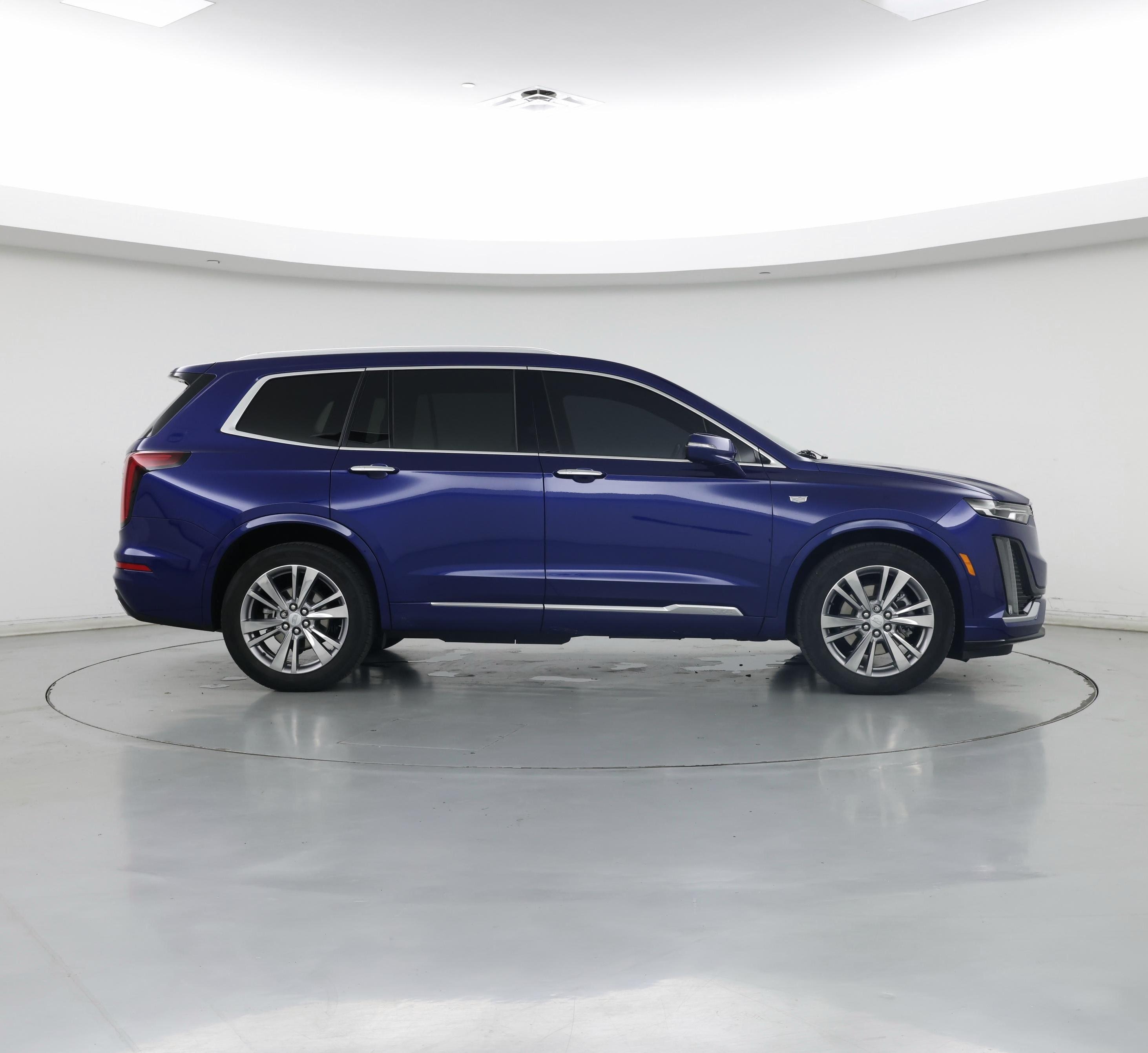 Thumbnail: 2023 Cadillac XT6 - 7