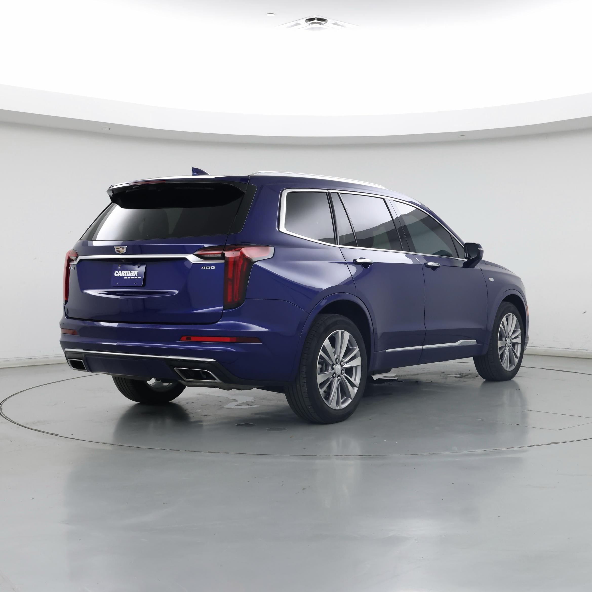 Thumbnail: 2023 Cadillac XT6 - 8