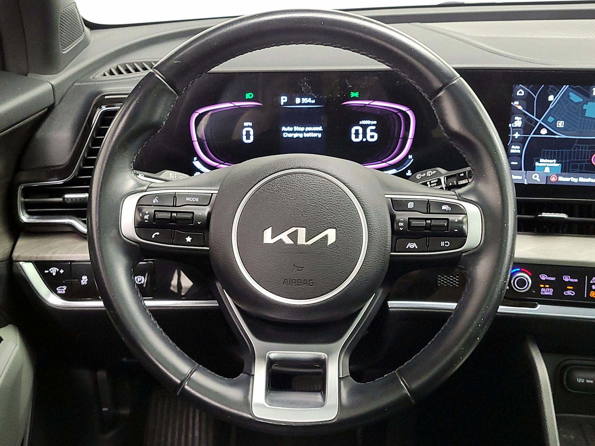 Thumbnail: 2023 Kia Sportage - 10