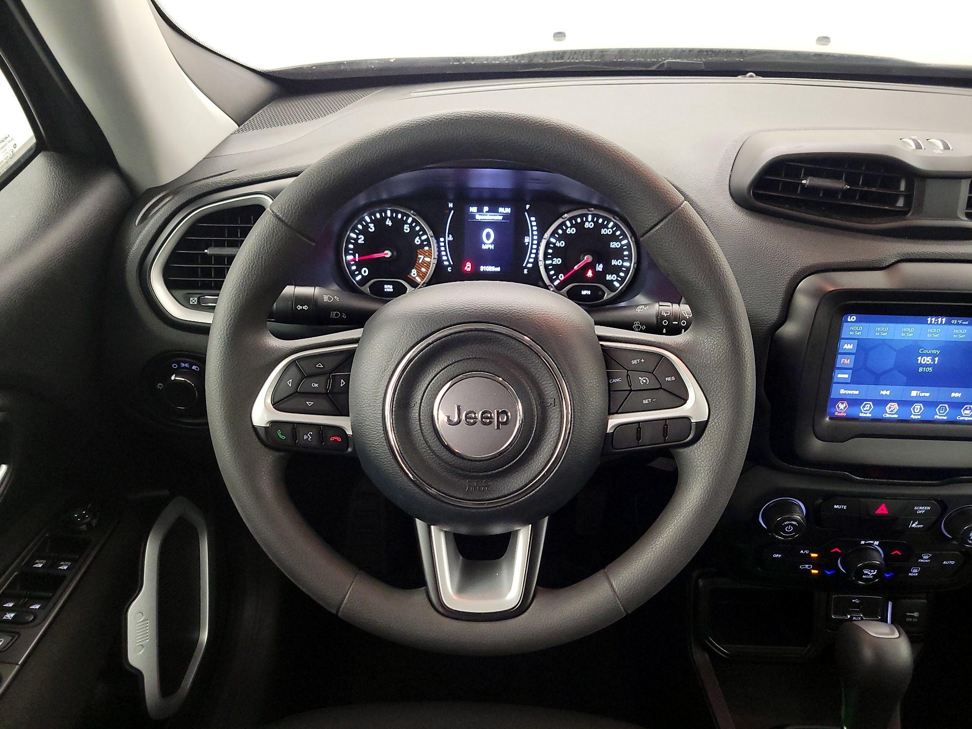 Thumbnail: 2021 Jeep Renegade - 10