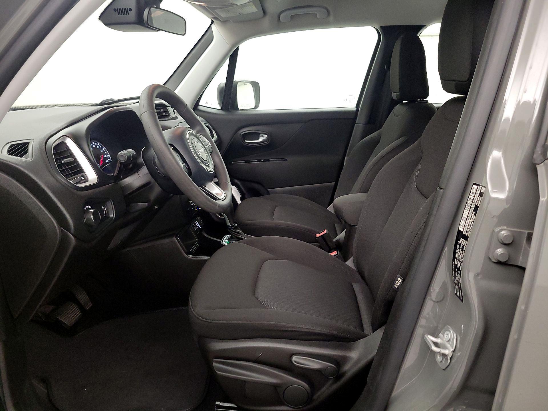 Thumbnail: 2021 Jeep Renegade - 11
