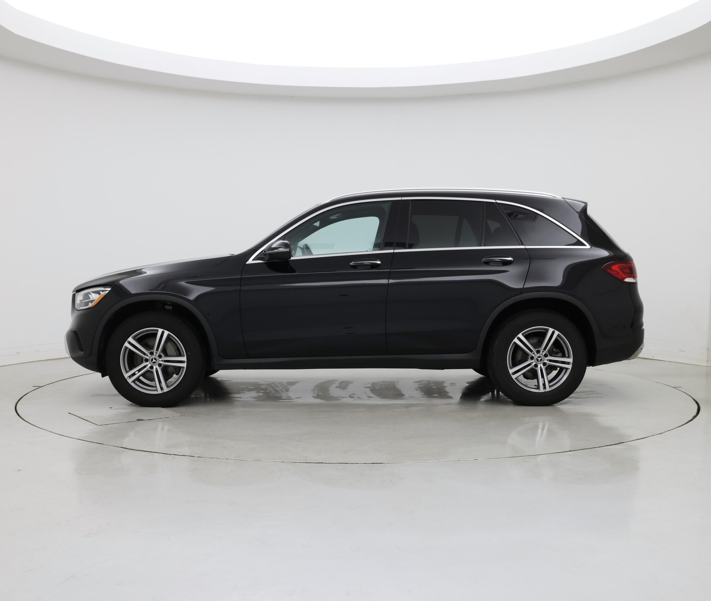 Thumbnail: 2022 Mercedes-Benz GLC - 3
