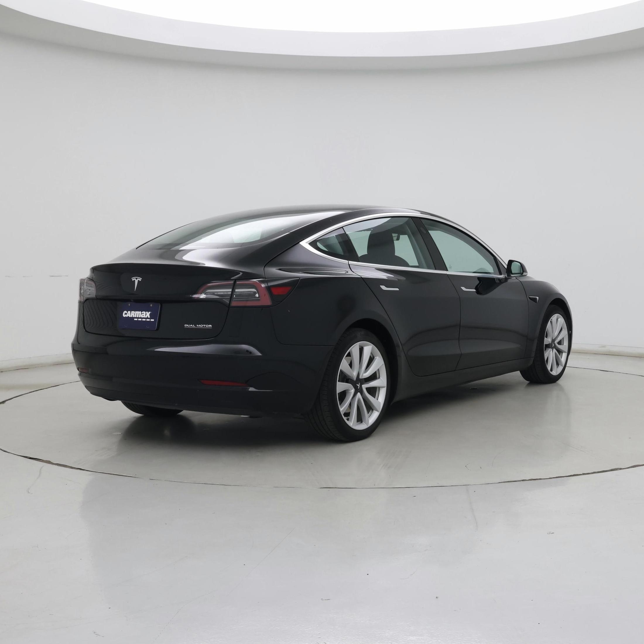 Thumbnail: 2020 Tesla Model 3 - 8