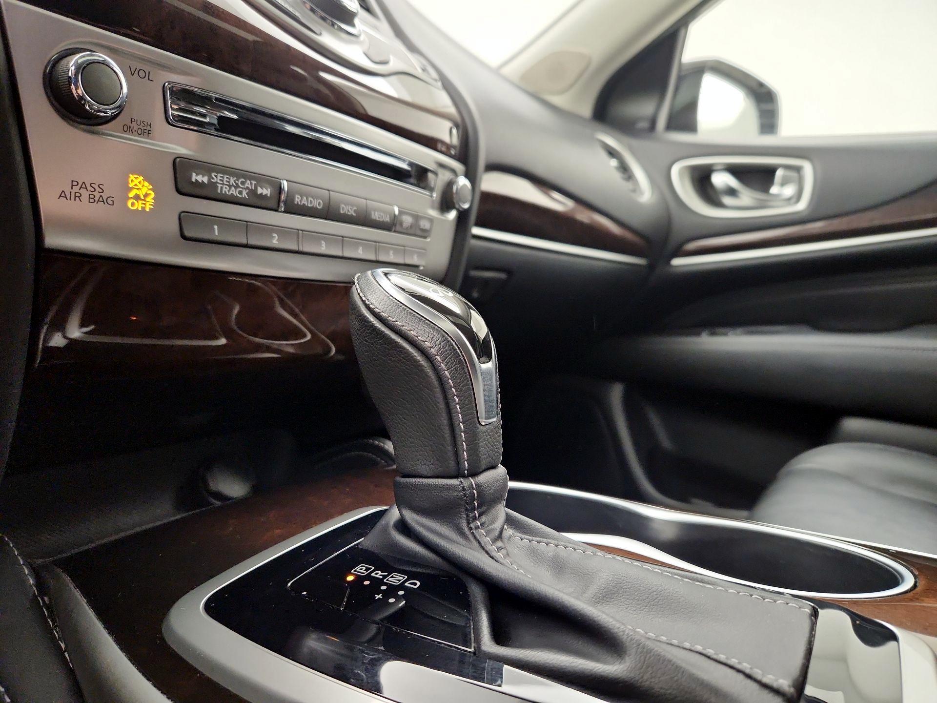 Thumbnail: 2017 INFINITI QX60 - 18