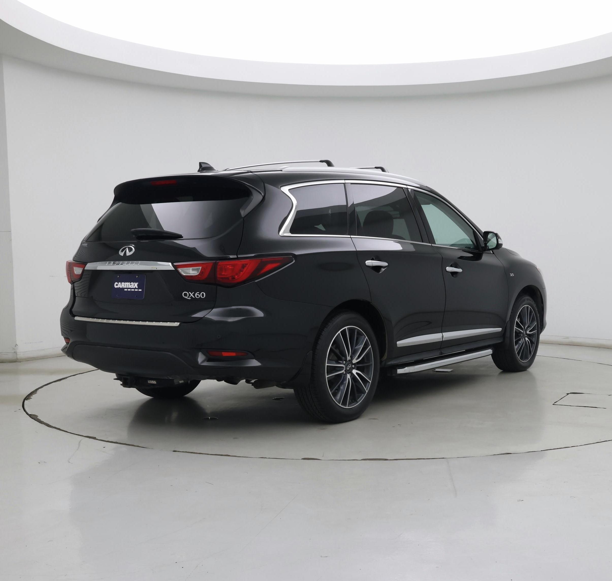 Thumbnail: 2017 INFINITI QX60 - 8