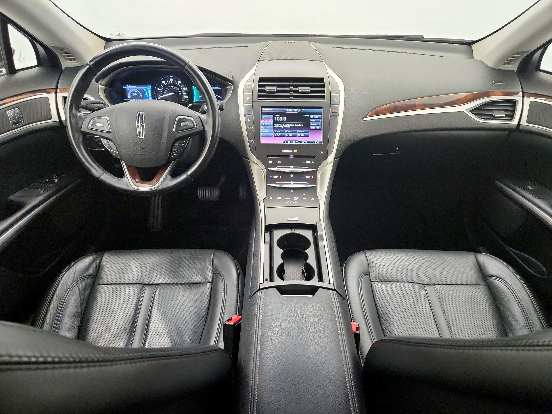 Thumbnail: 2016 Lincoln MKZ - 9