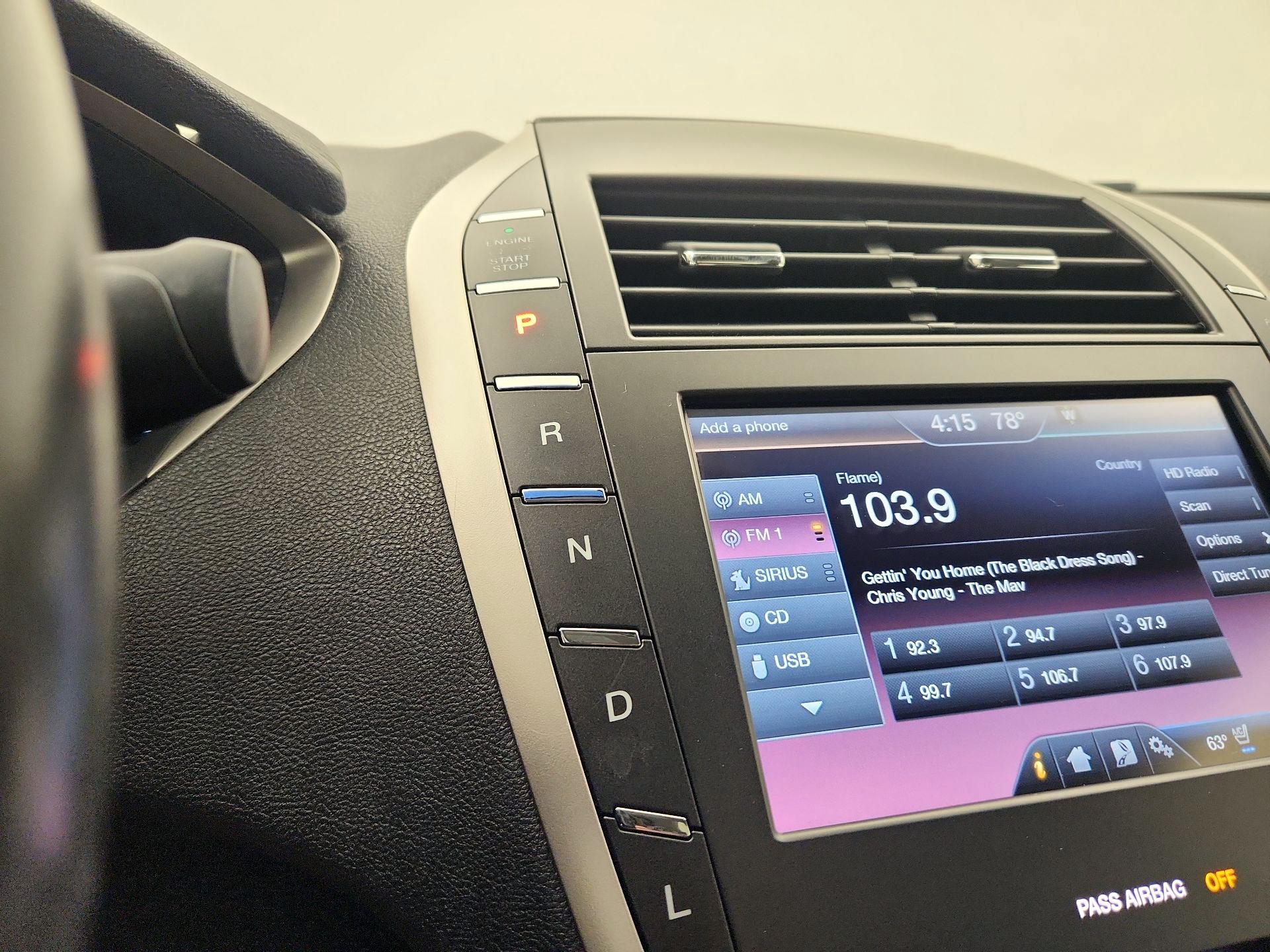 Thumbnail: 2016 Lincoln MKZ - 18