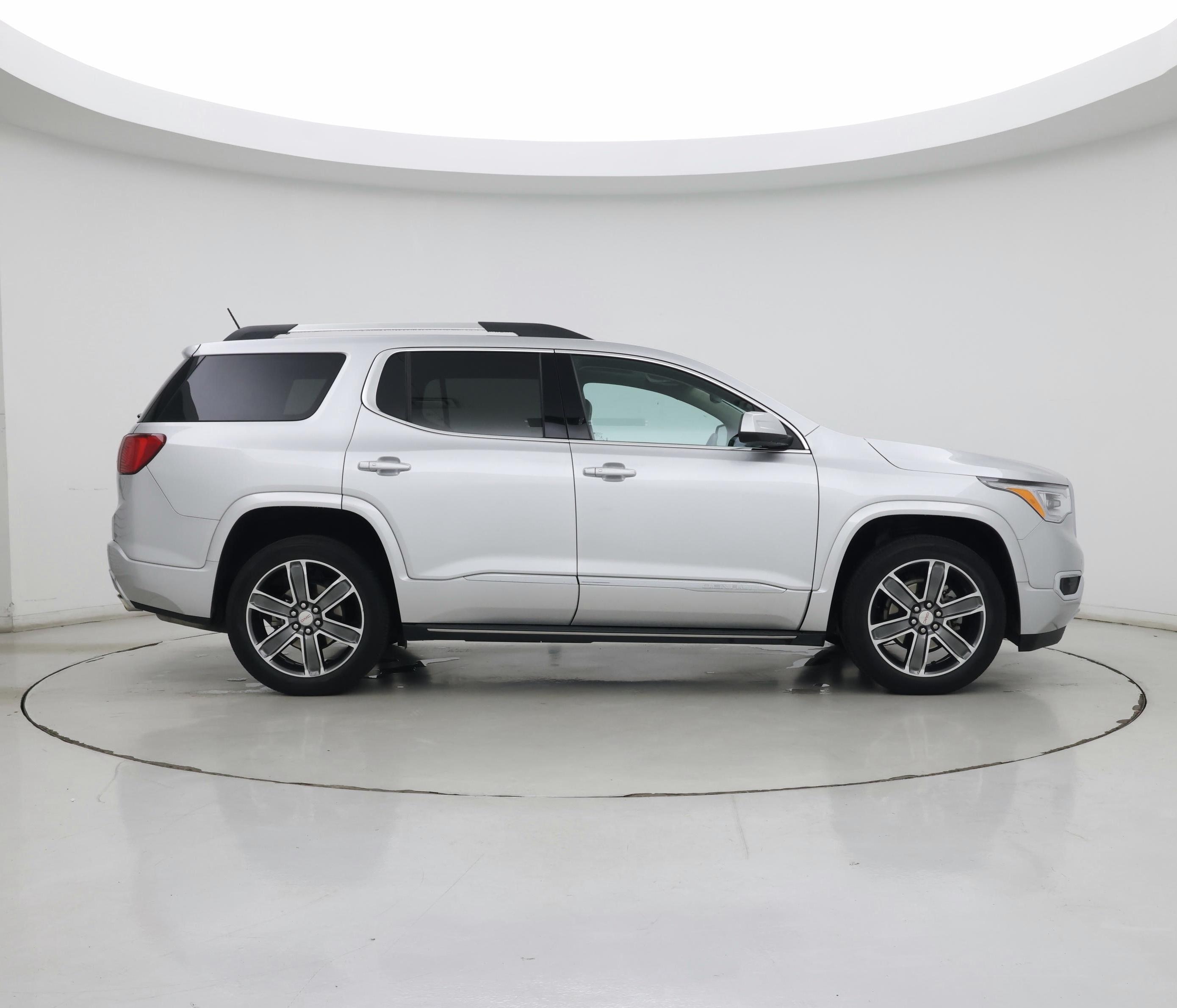Thumbnail: 2017 GMC Acadia - 7