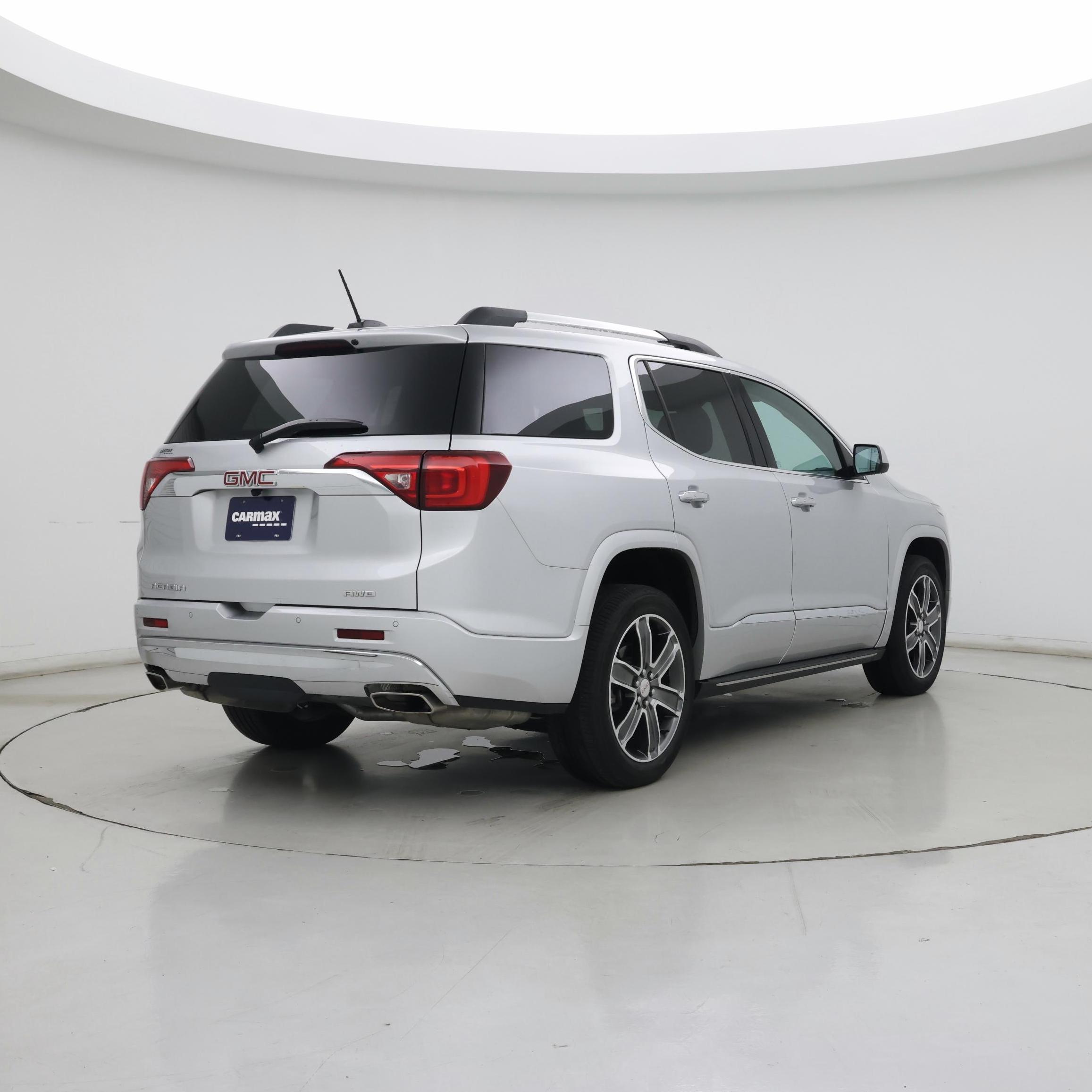Thumbnail: 2017 GMC Acadia - 8