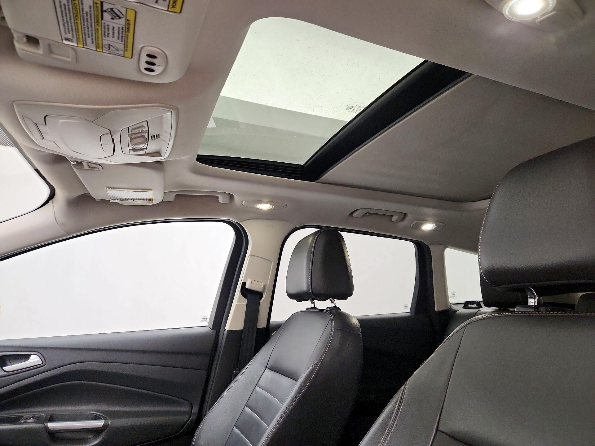 Thumbnail: 2014 Ford Escape - 19