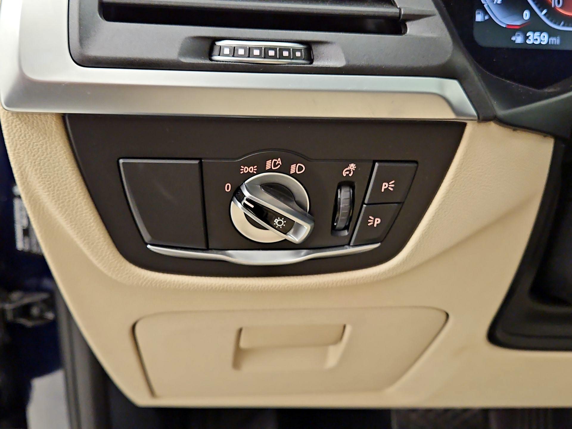Thumbnail: 2022 BMW X3 - 13