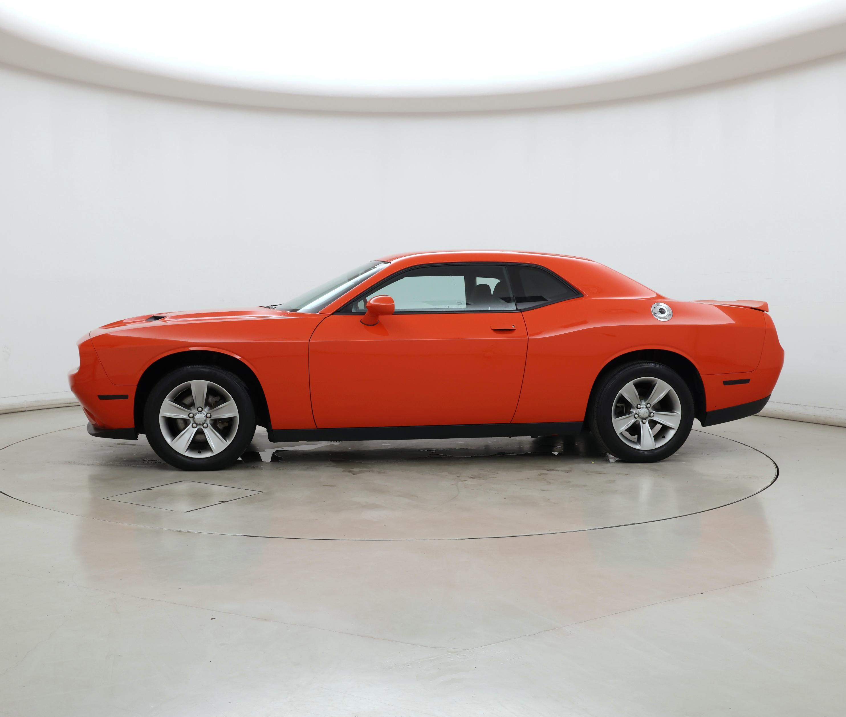 Thumbnail: 2021 Dodge Challenger - 3