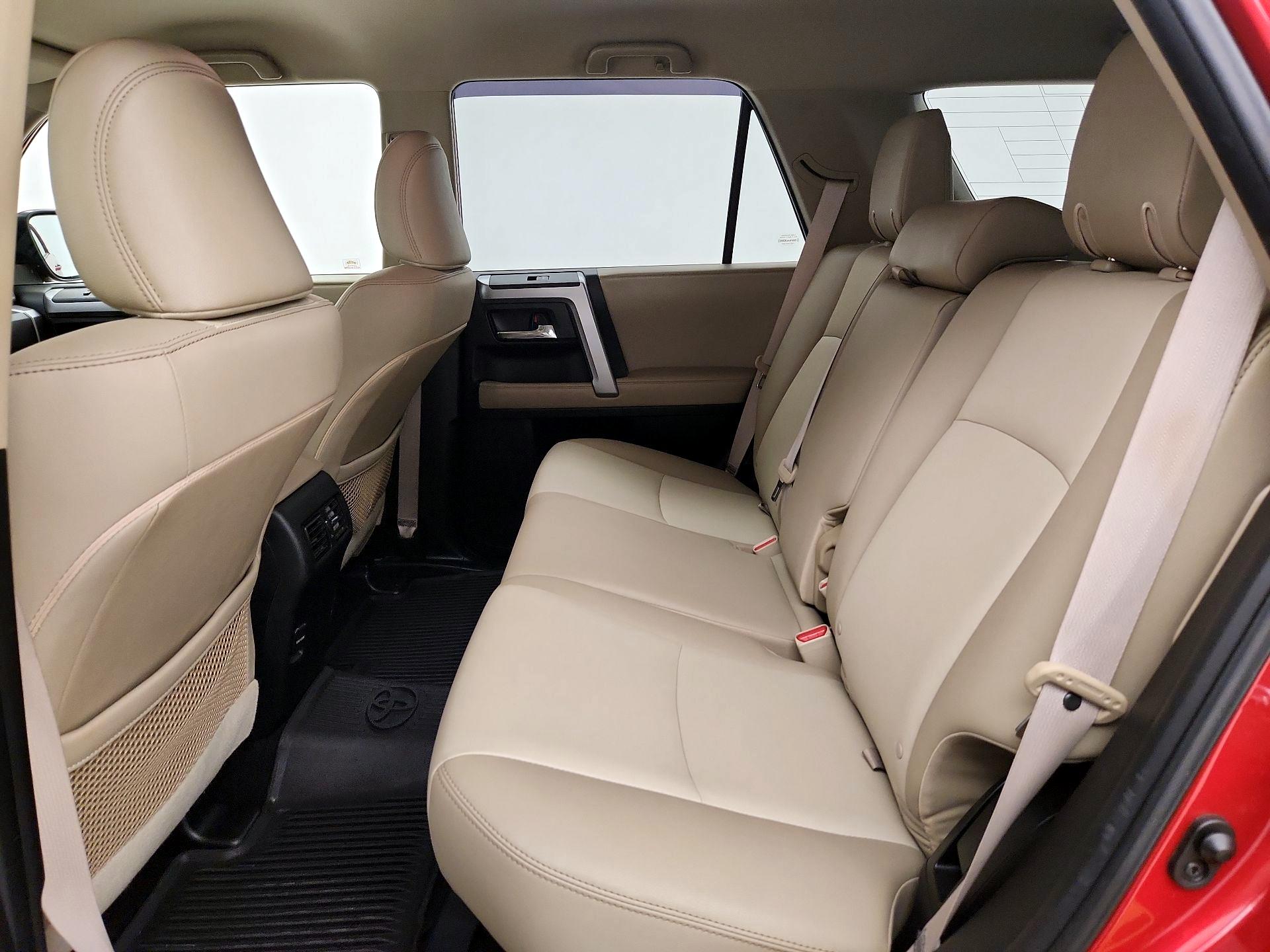 Thumbnail: 2019 Toyota 4Runner - 19