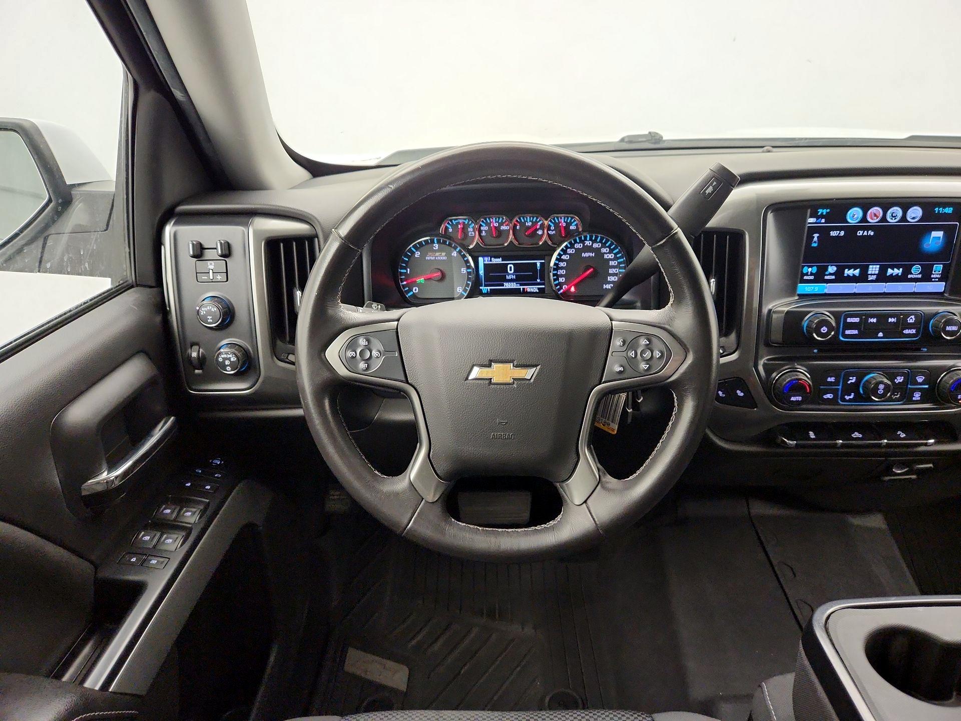Thumbnail: 2018 Chevrolet Silverado 1500 - 10
