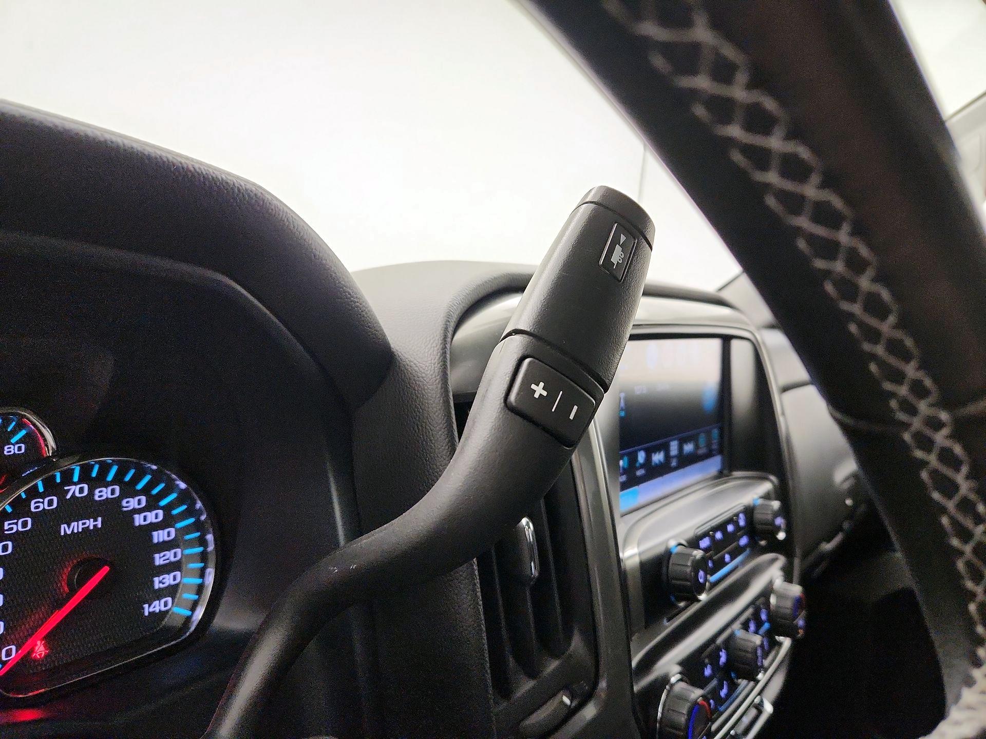 Thumbnail: 2018 Chevrolet Silverado 1500 - 17