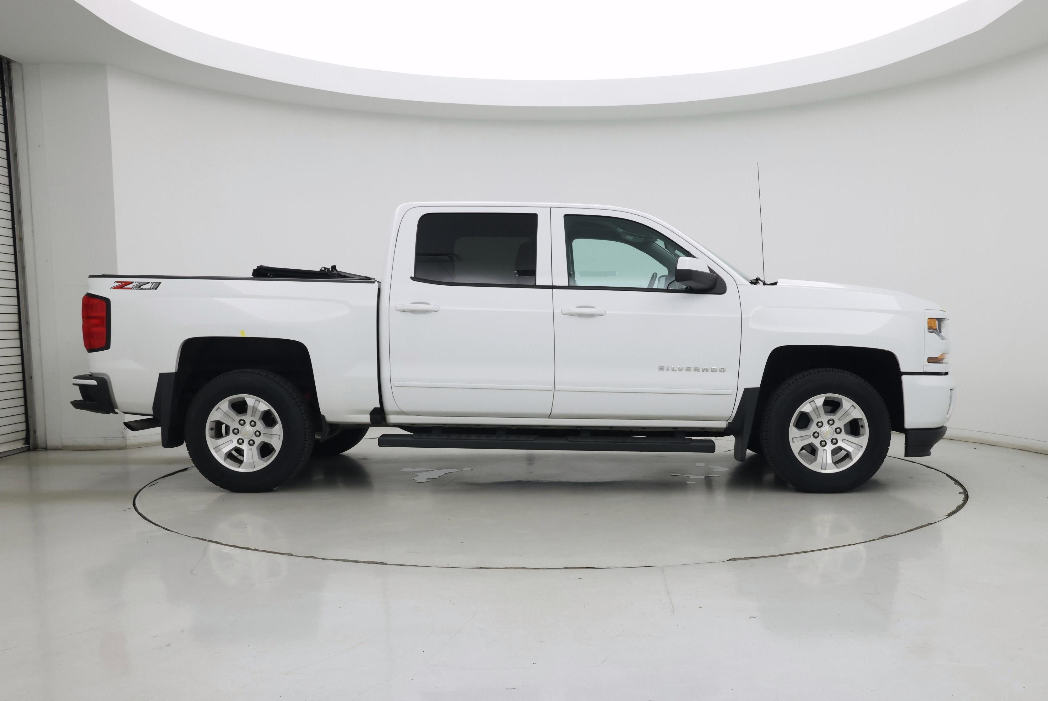 Thumbnail: 2018 Chevrolet Silverado 1500 - 7