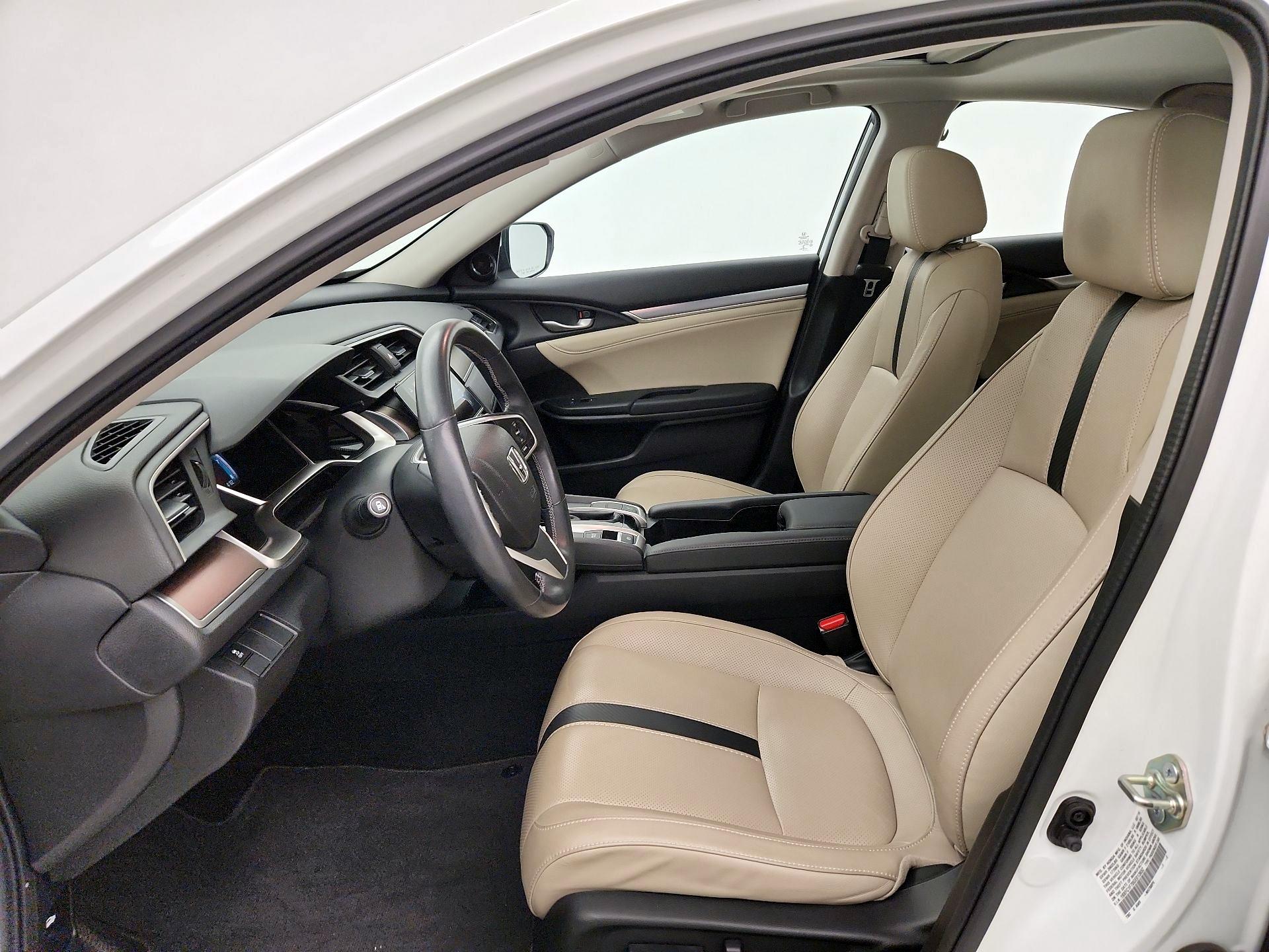 Thumbnail: 2016 Honda Civic - 11