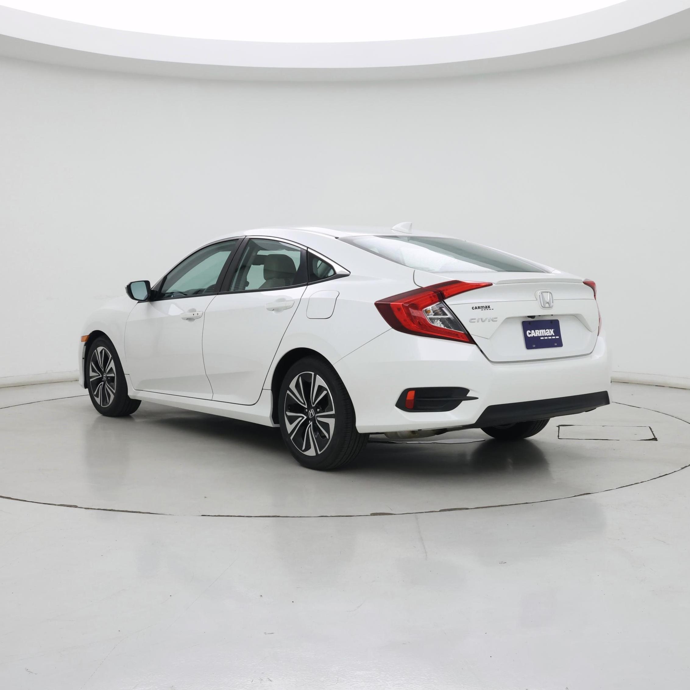Thumbnail: 2016 Honda Civic - 2