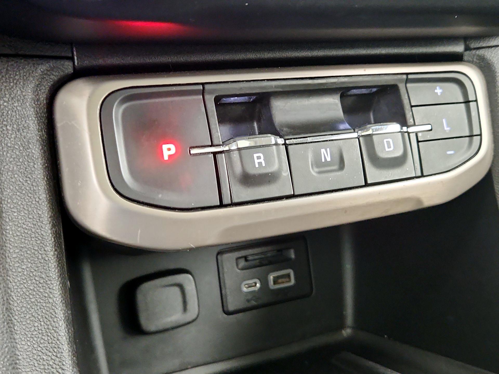 Thumbnail: 2020 GMC Acadia - 17