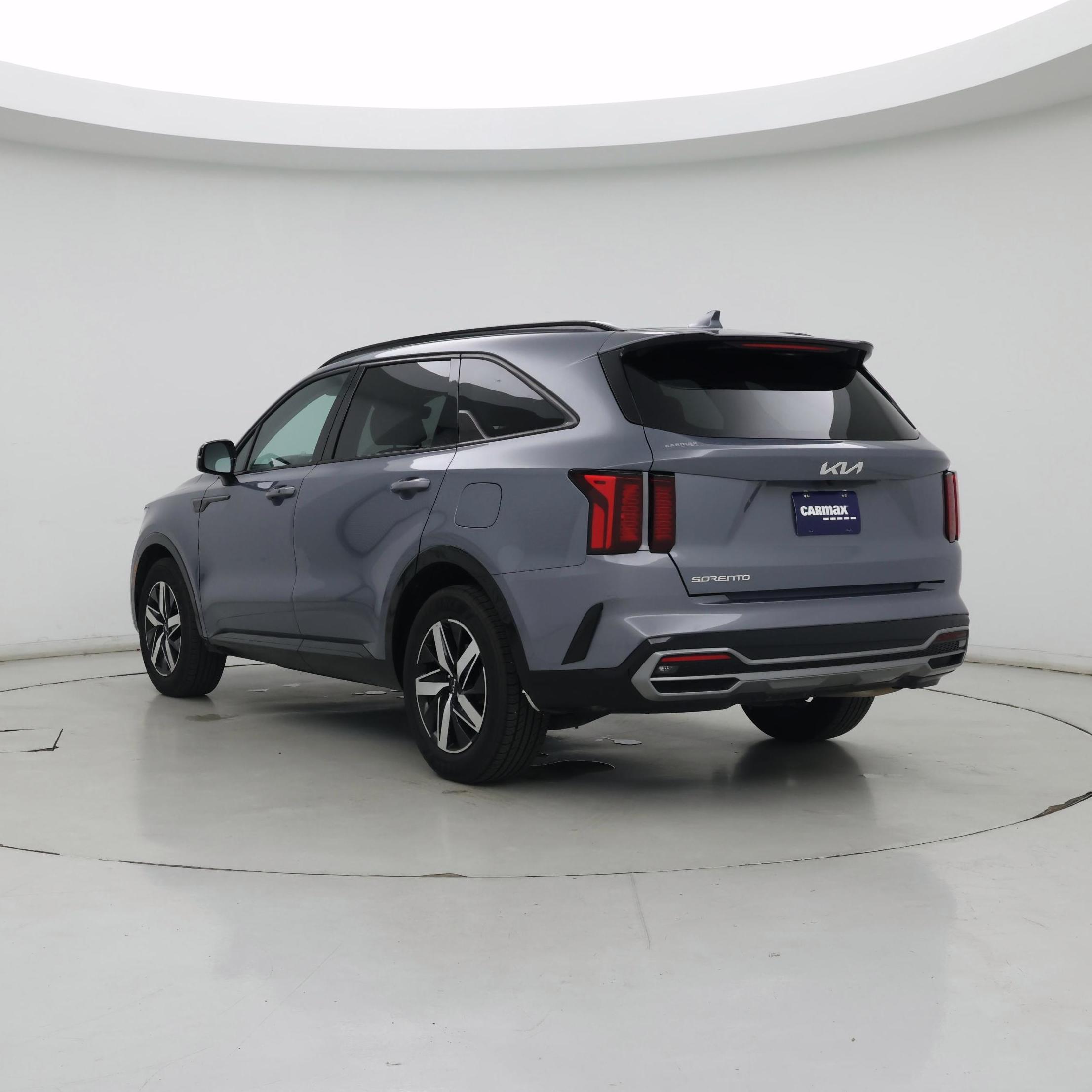 Thumbnail: 2023 Kia Sorento - 2