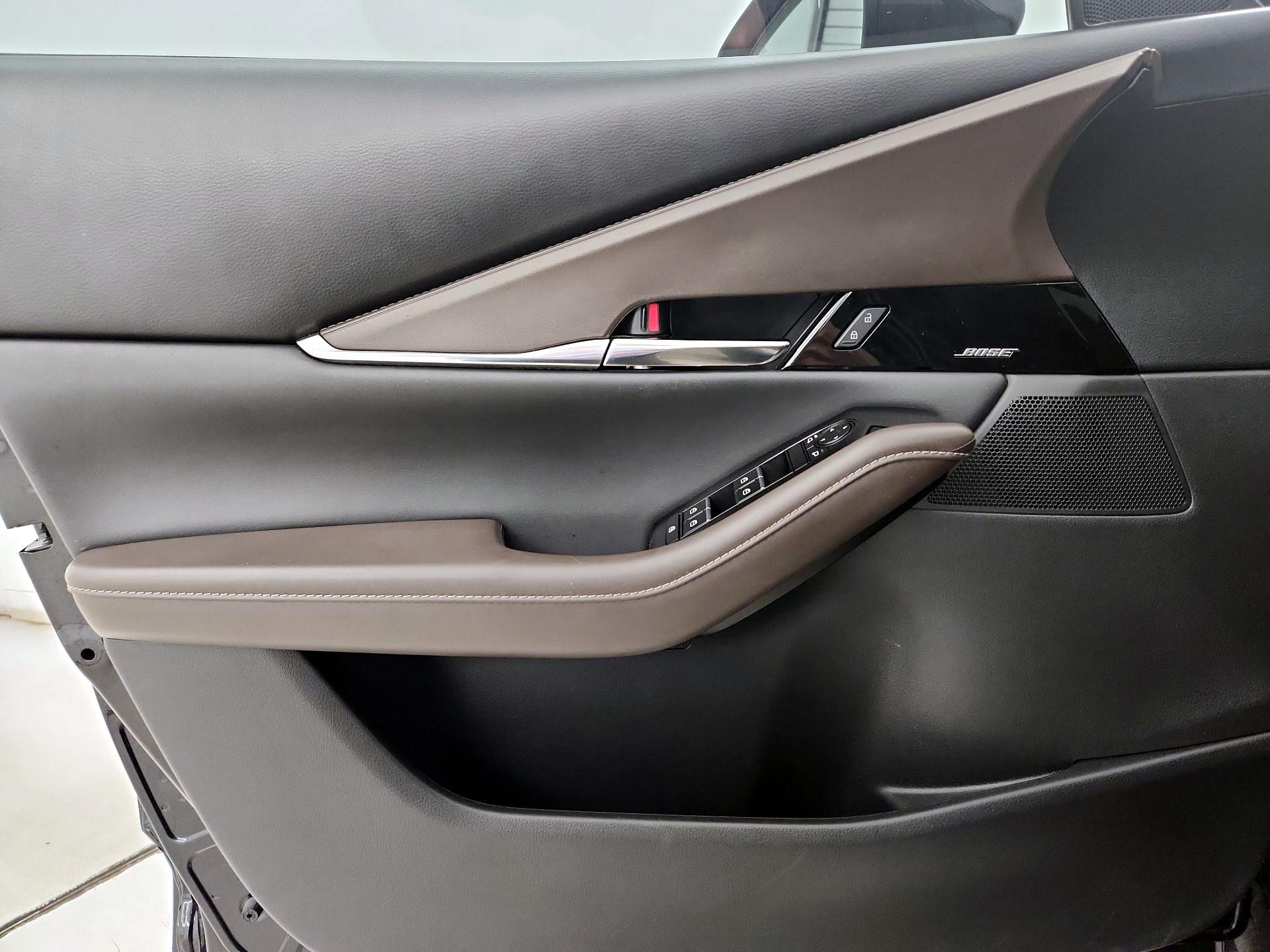 Thumbnail: 2023 Mazda CX-30 - 12