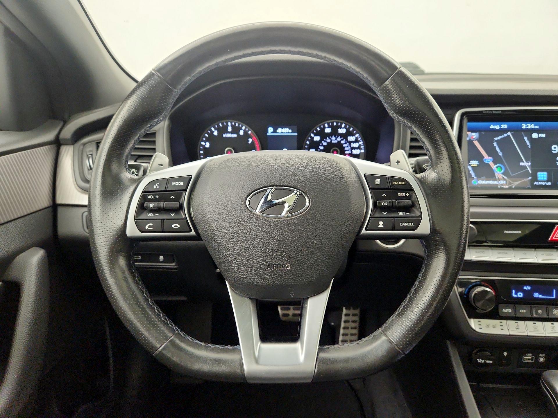 Thumbnail: 2018 Hyundai Sonata - 10