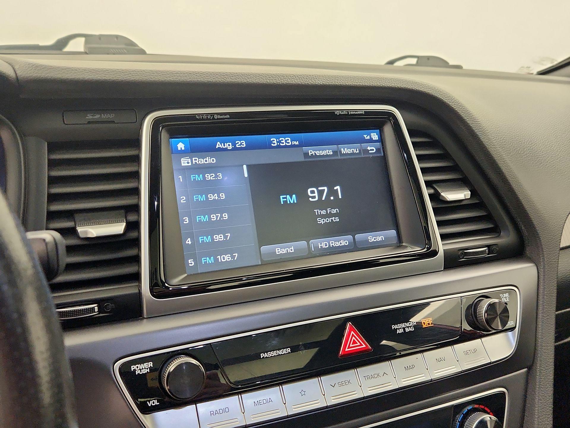 Thumbnail: 2018 Hyundai Sonata - 16