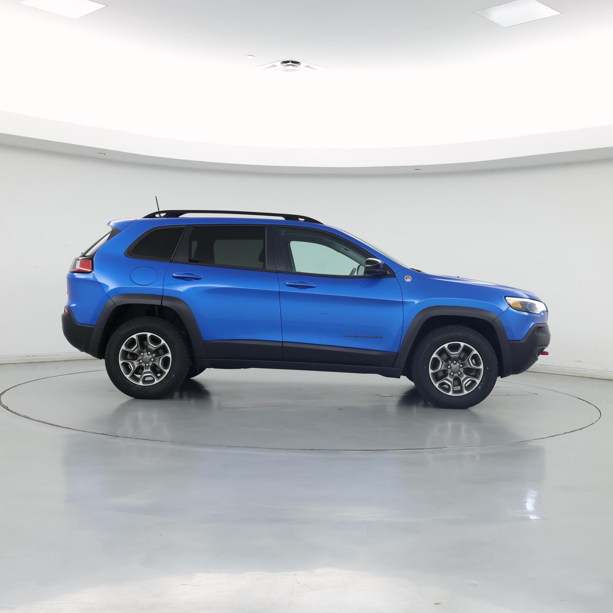 Thumbnail: 2022 Jeep Cherokee - 7