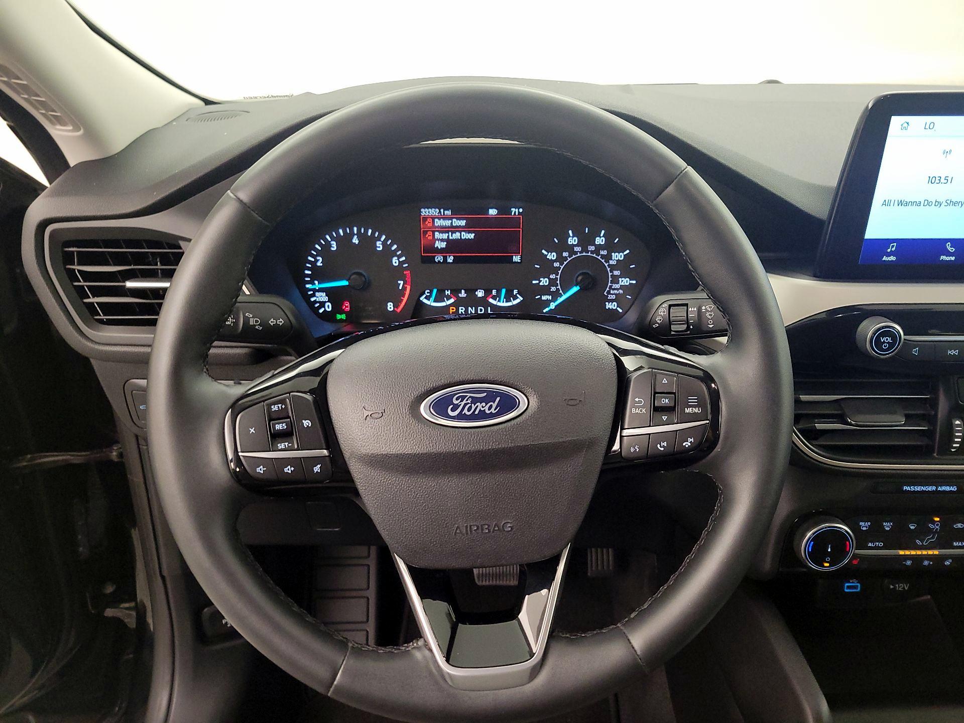 Thumbnail: 2022 Ford Escape - 10