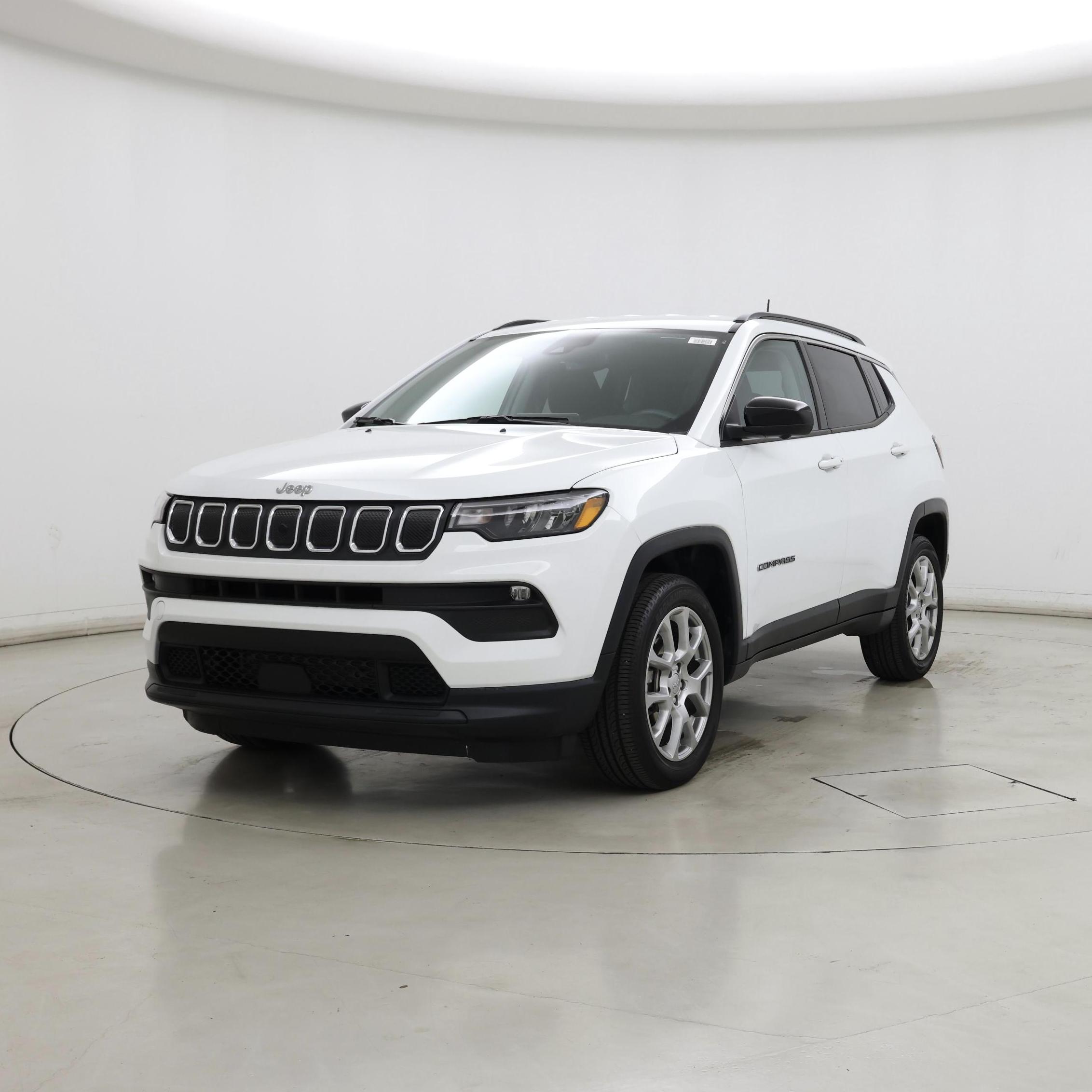 Thumbnail: 2022 Jeep Compass - 4