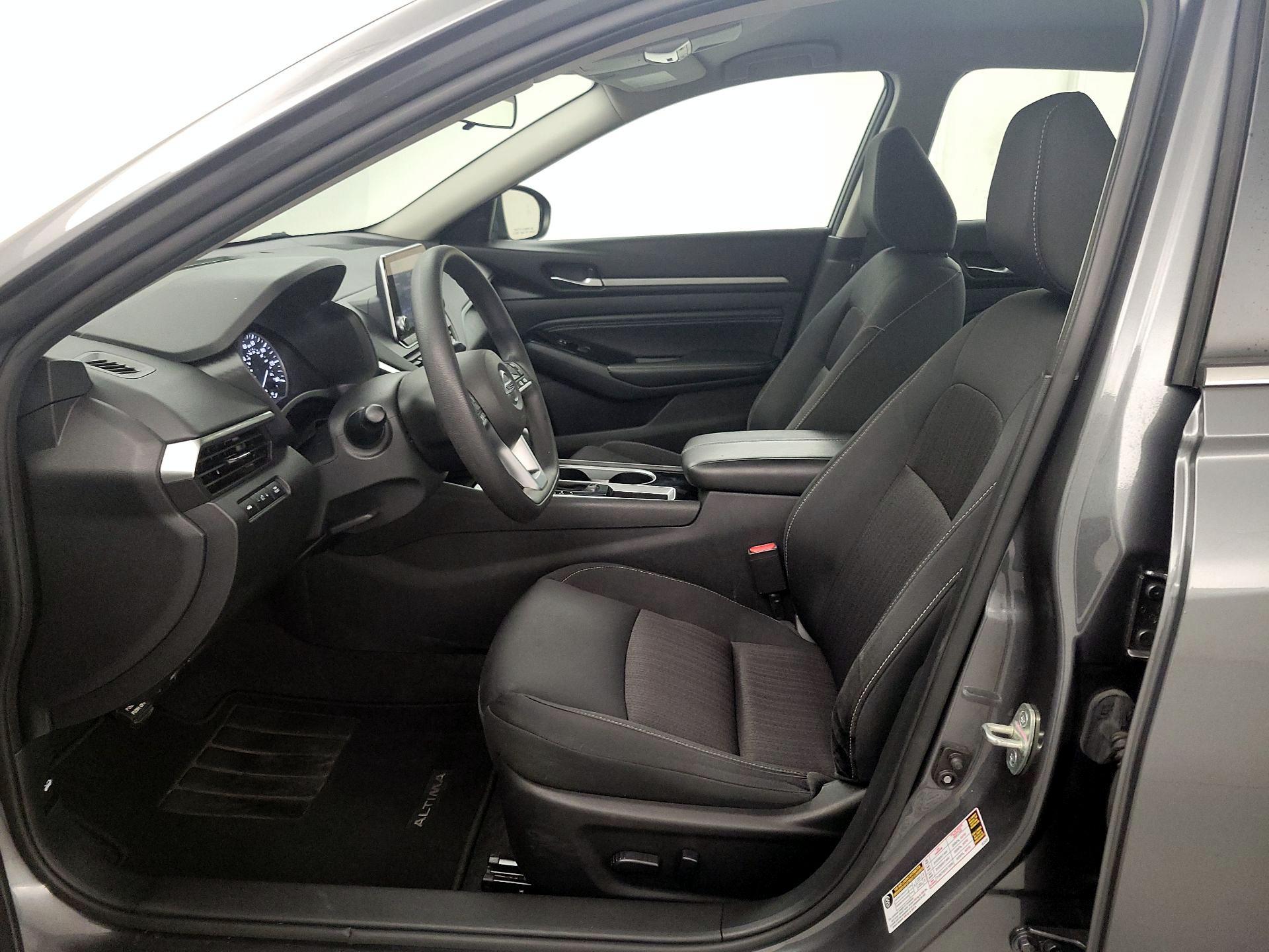 Thumbnail: 2021 Nissan Altima - 11