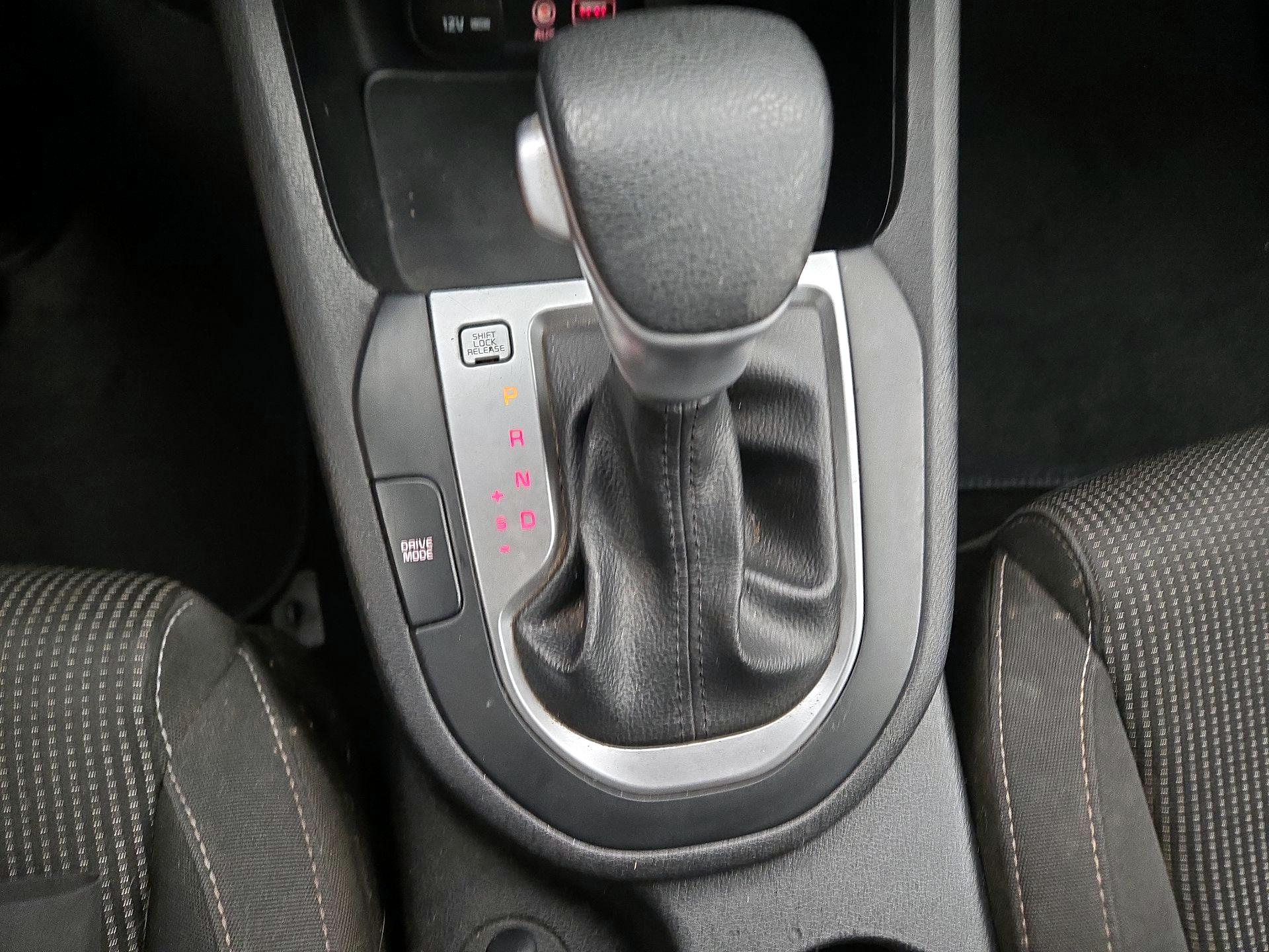 Thumbnail: 2021 Kia Forte - 17