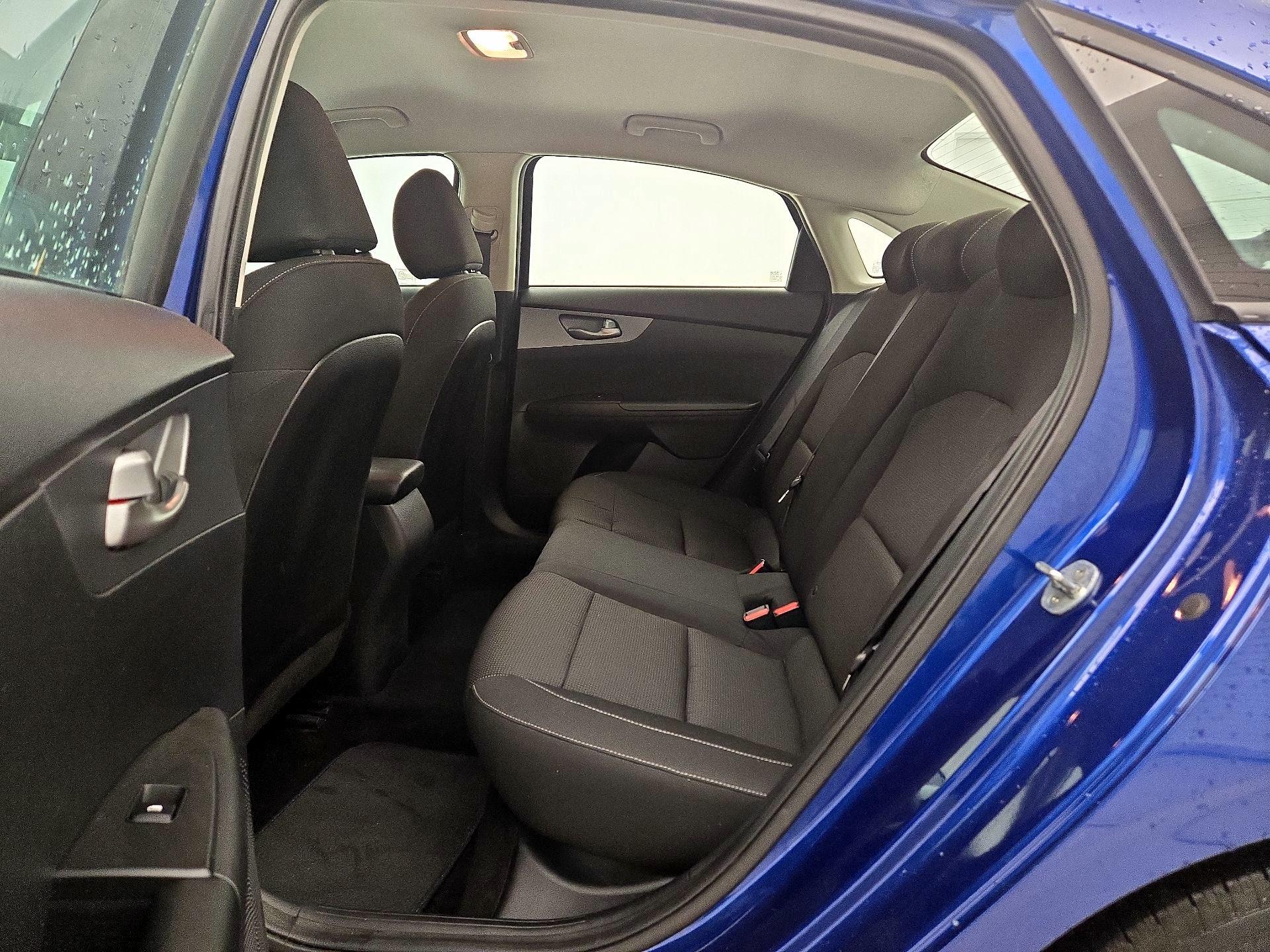 Thumbnail: 2021 Kia Forte - 19
