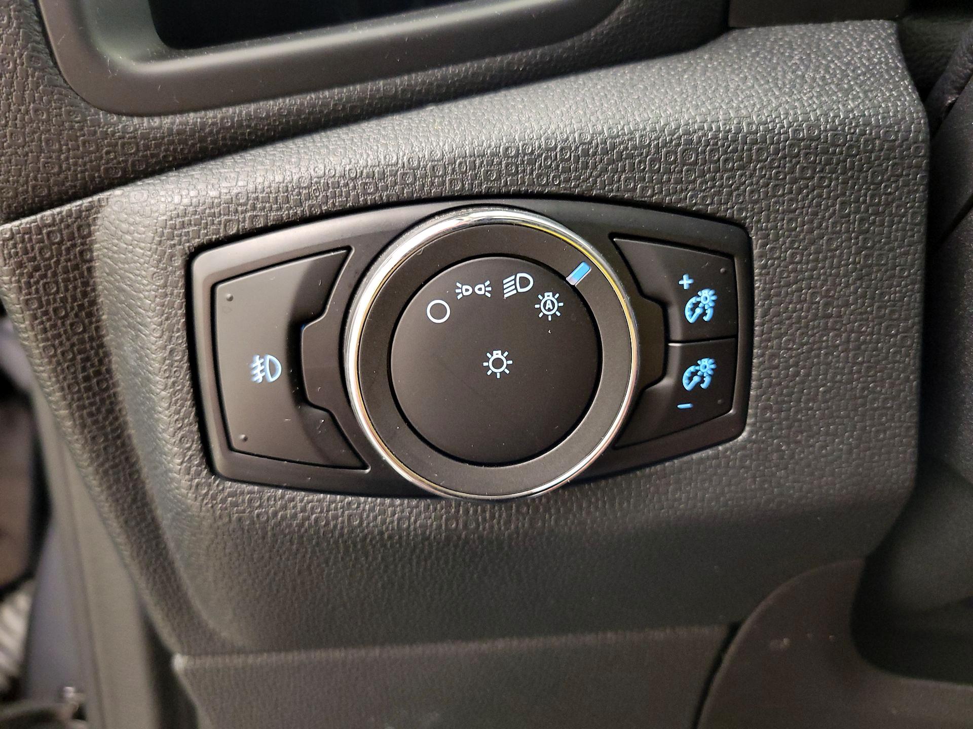 Thumbnail: 2020 Ford EcoSport - 13