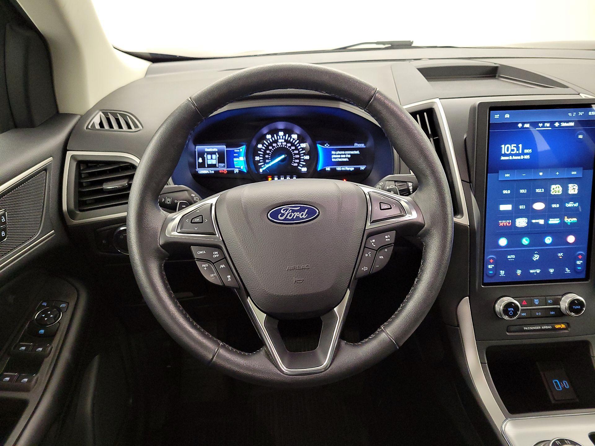 Thumbnail: 2022 Ford Edge - 10