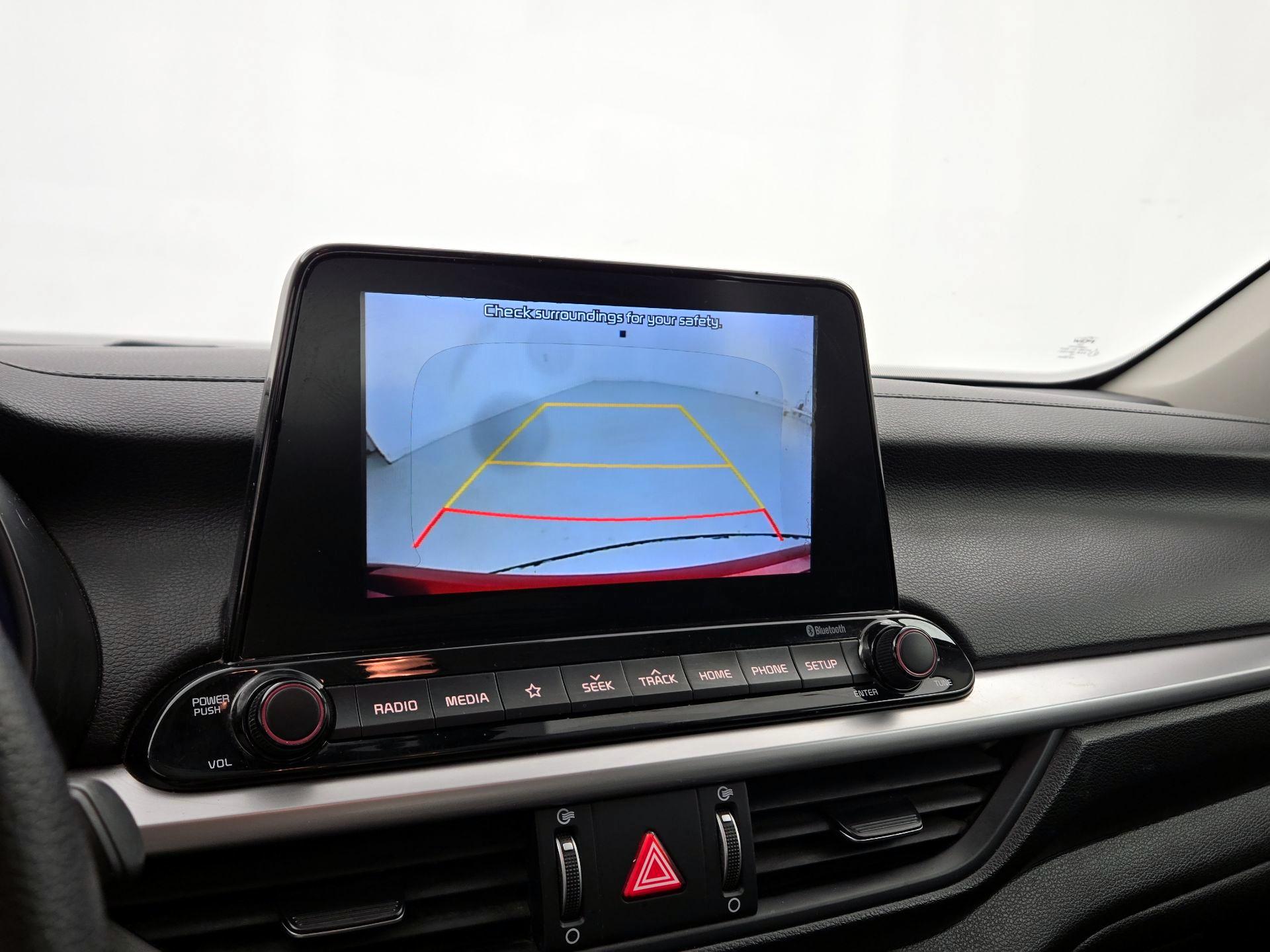 Thumbnail: 2020 Kia Forte - 14