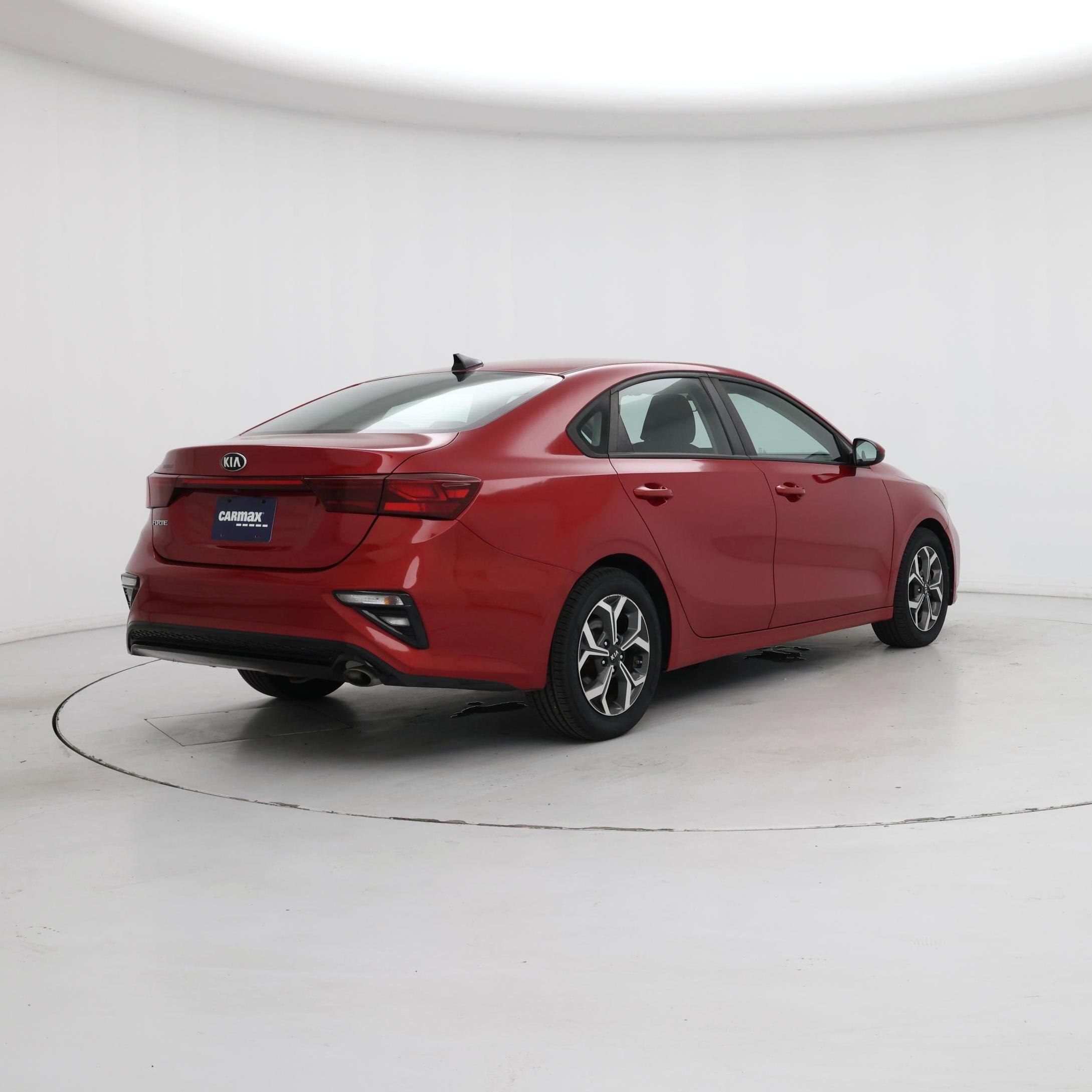 Thumbnail: 2020 Kia Forte - 8