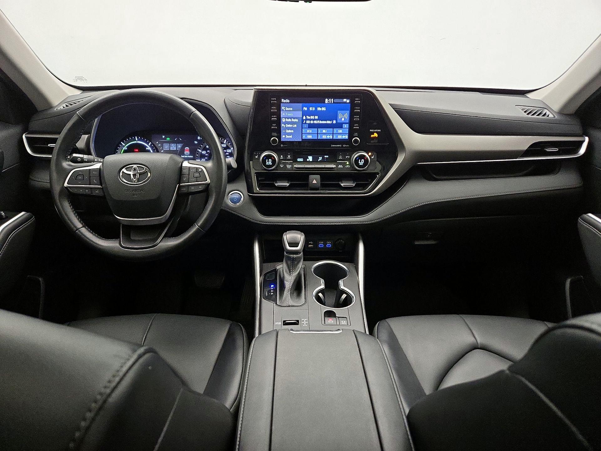 Thumbnail: 2022 Toyota Highlander - 9