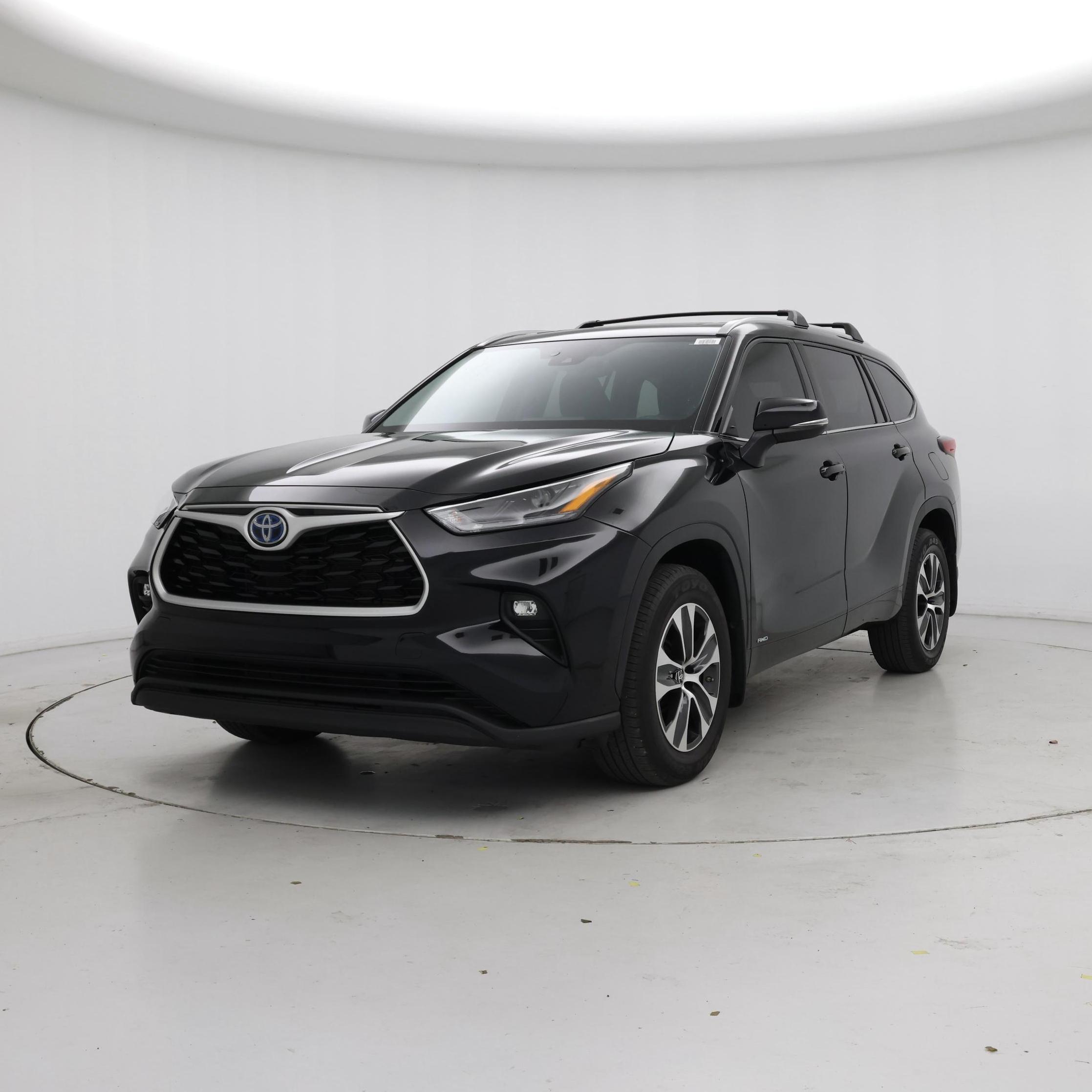 Thumbnail: 2022 Toyota Highlander - 4