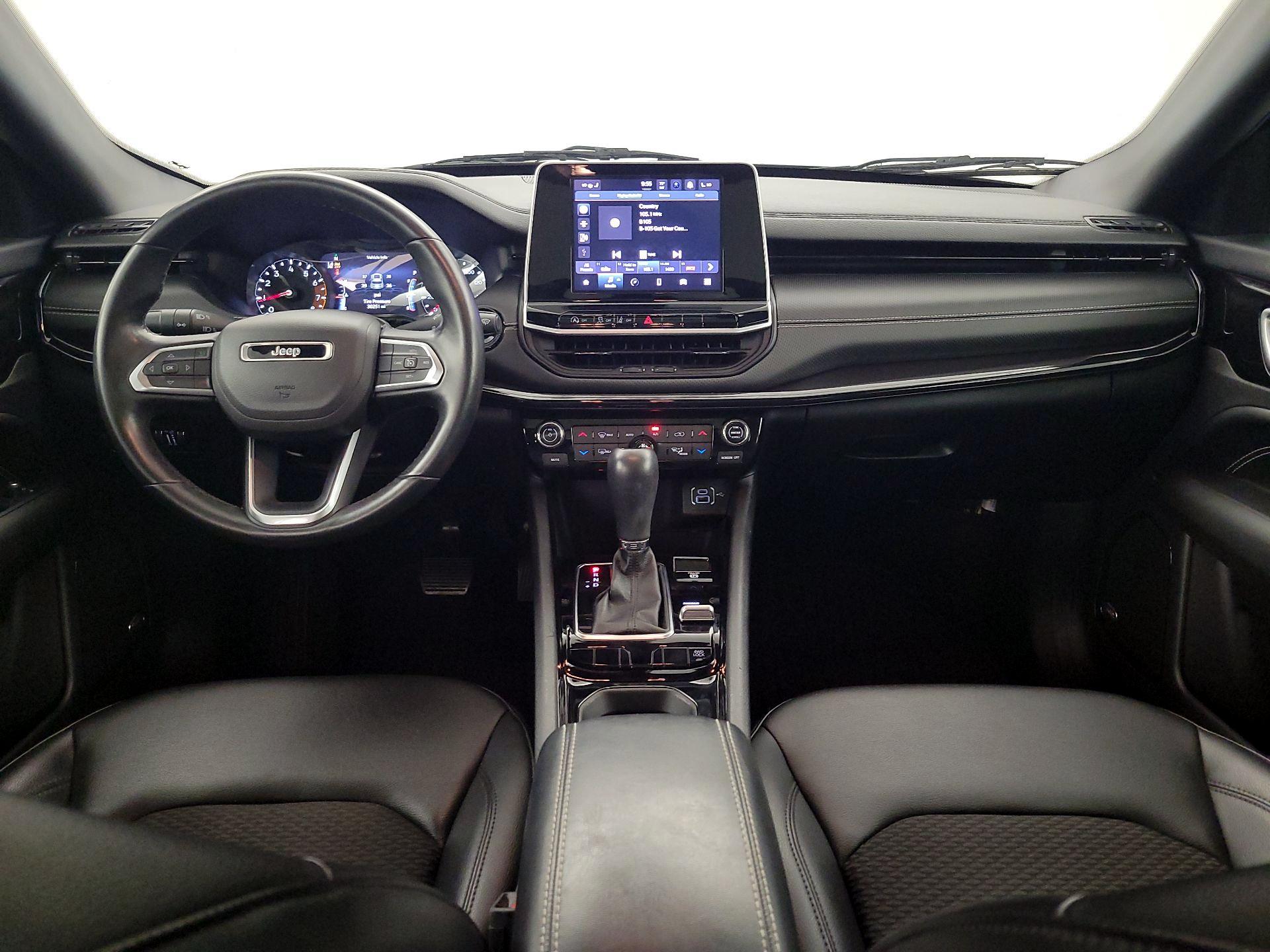 Thumbnail: 2022 Jeep Compass - 9