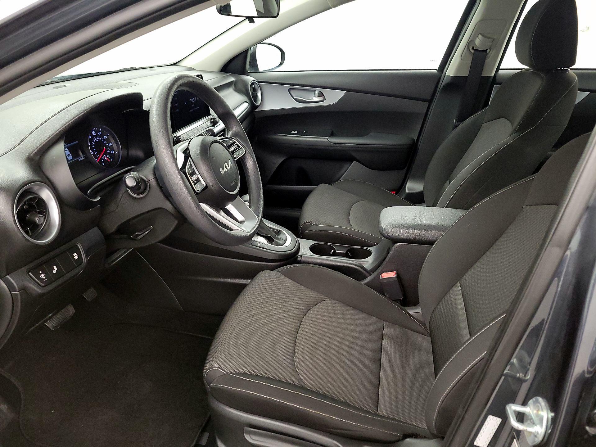Thumbnail: 2023 Kia Forte - 11