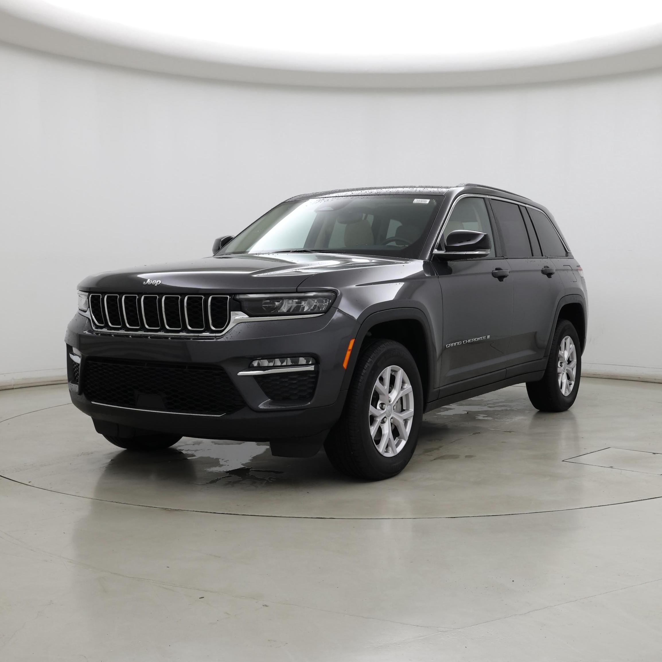 Thumbnail: 2022 Jeep Grand Cherokee - 4