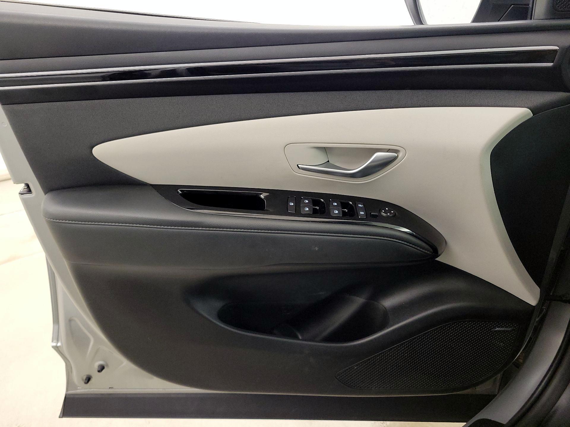 Thumbnail: 2022 Hyundai Tucson - 12