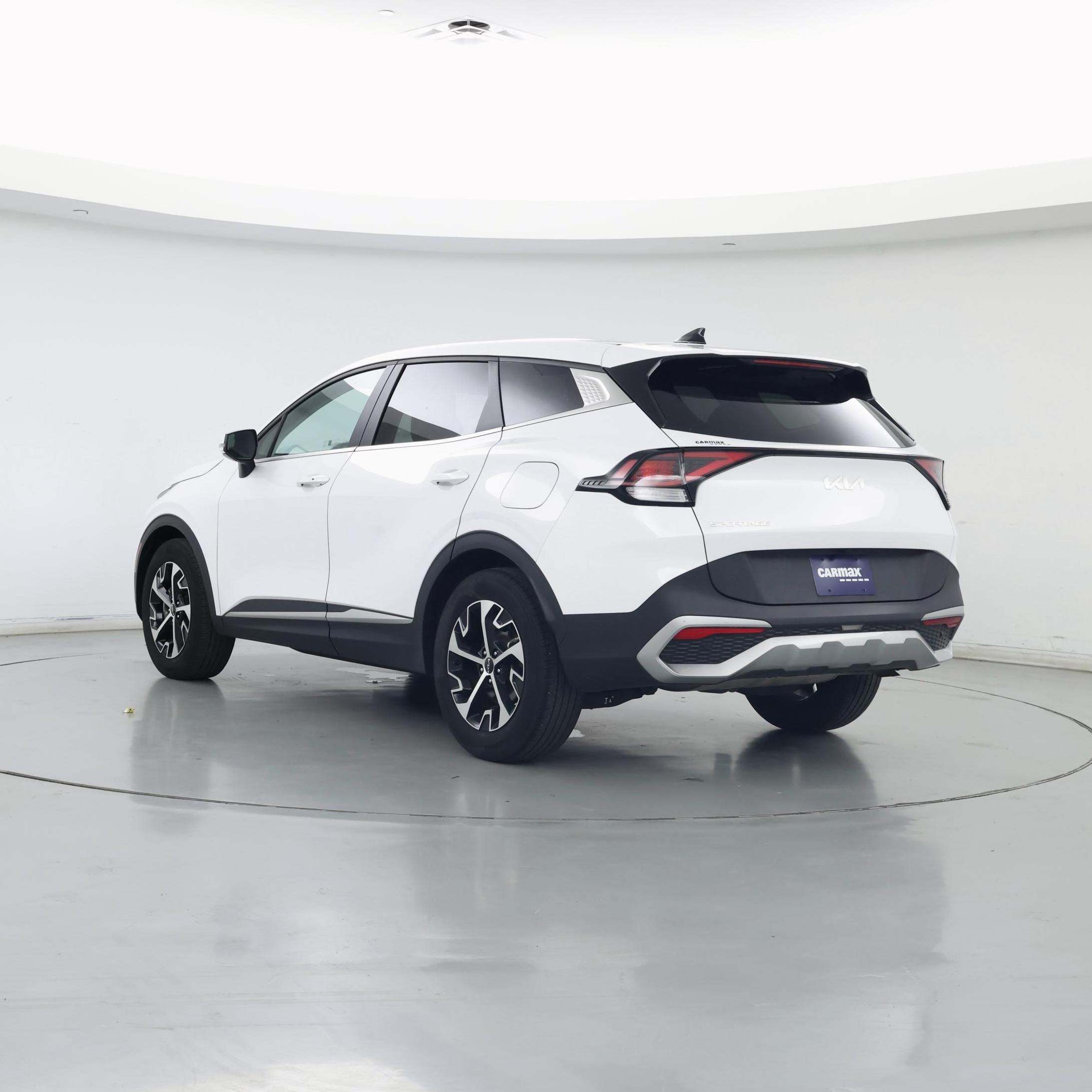 Thumbnail: 2023 Kia Sportage - 2