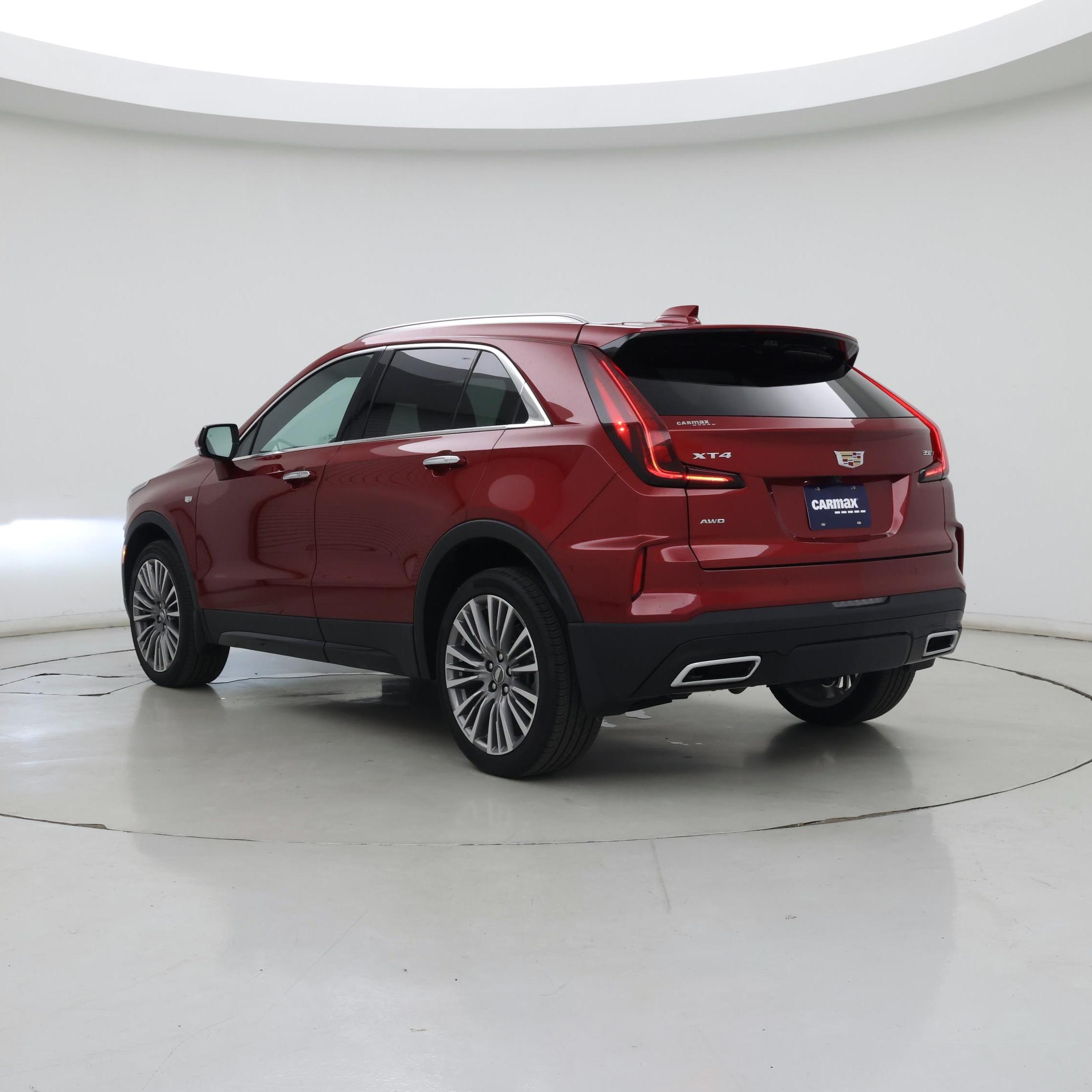 Thumbnail: 2024 Cadillac XT4 - 2