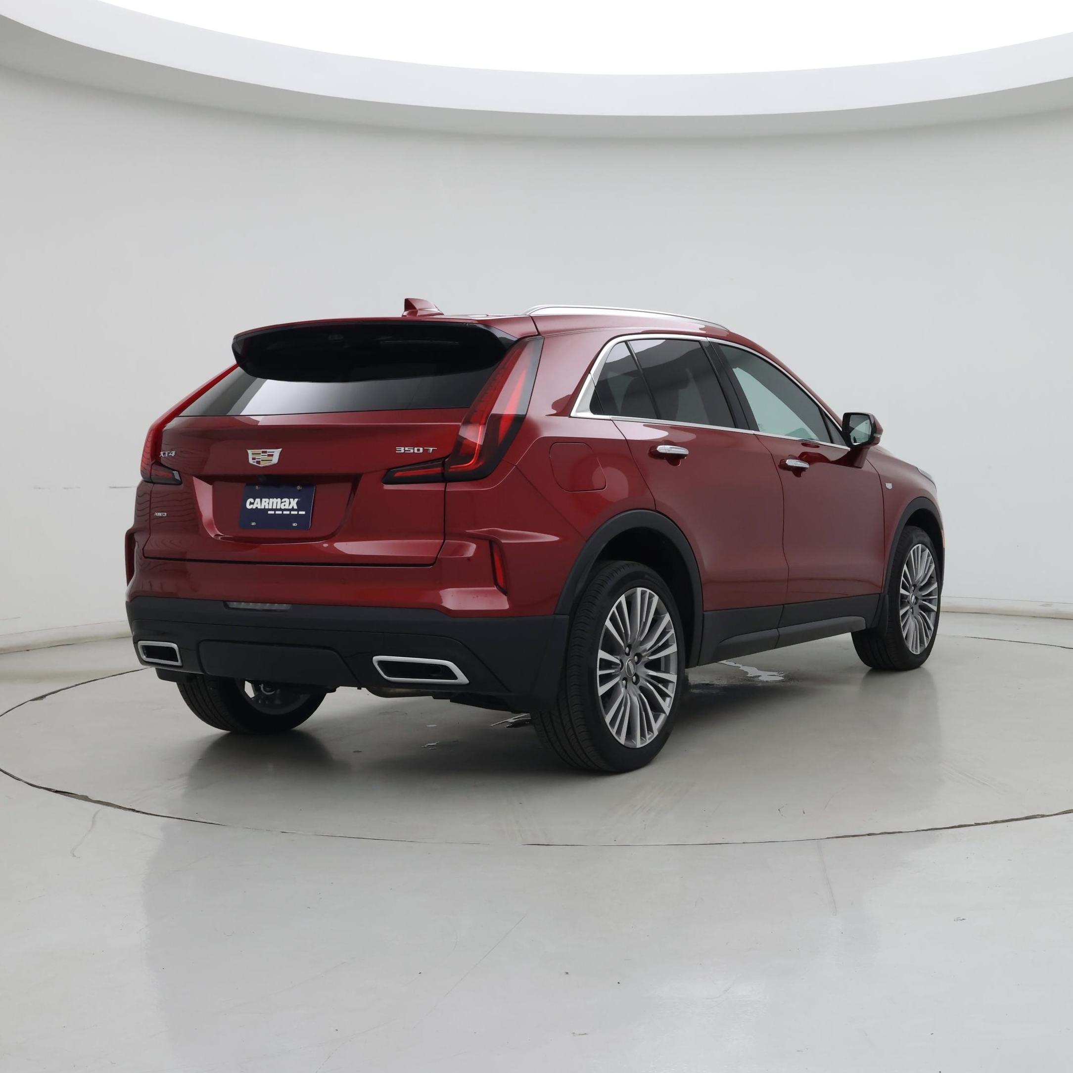 Thumbnail: 2024 Cadillac XT4 - 8