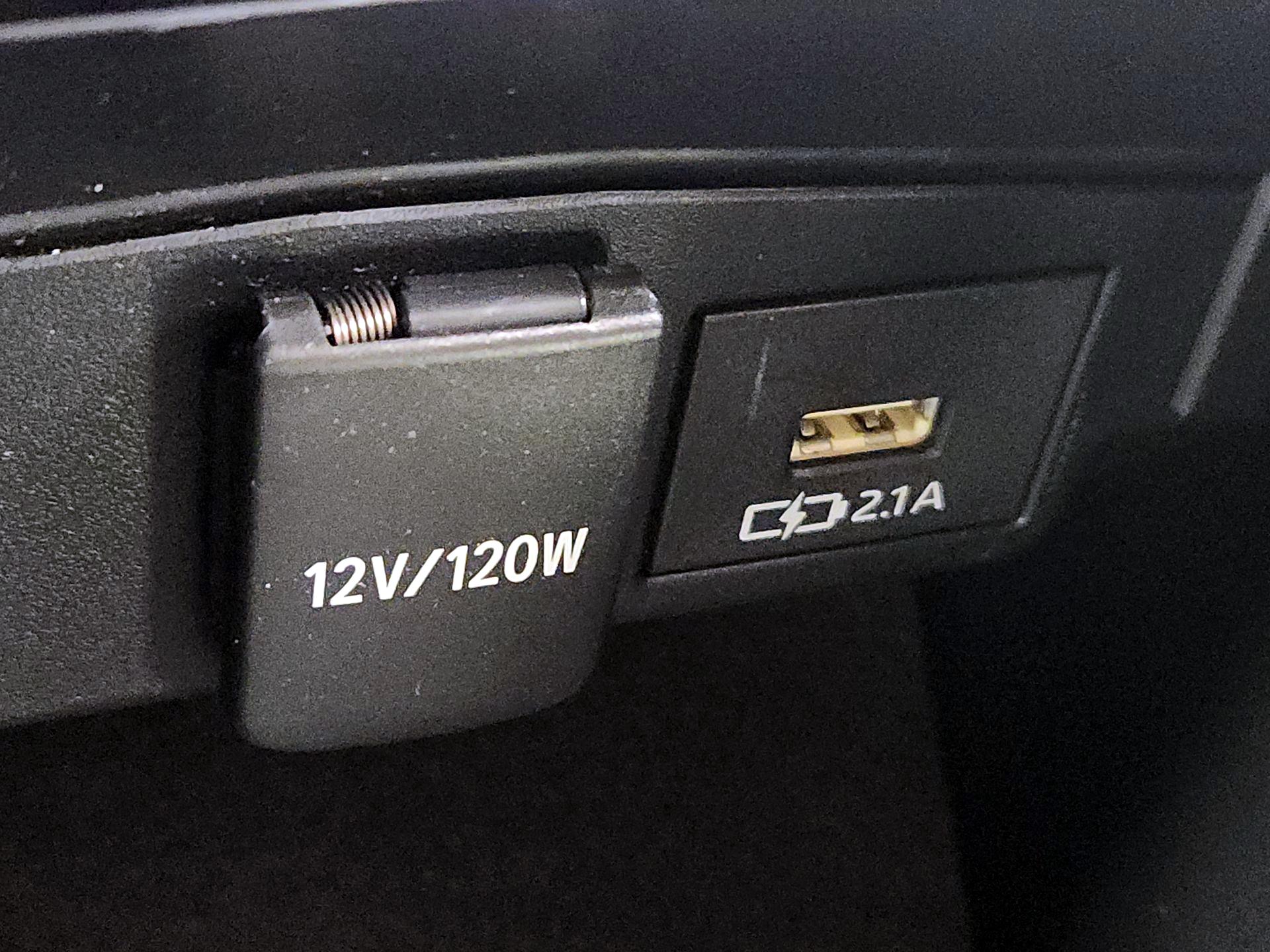 Thumbnail: 2020 Toyota Corolla - 18