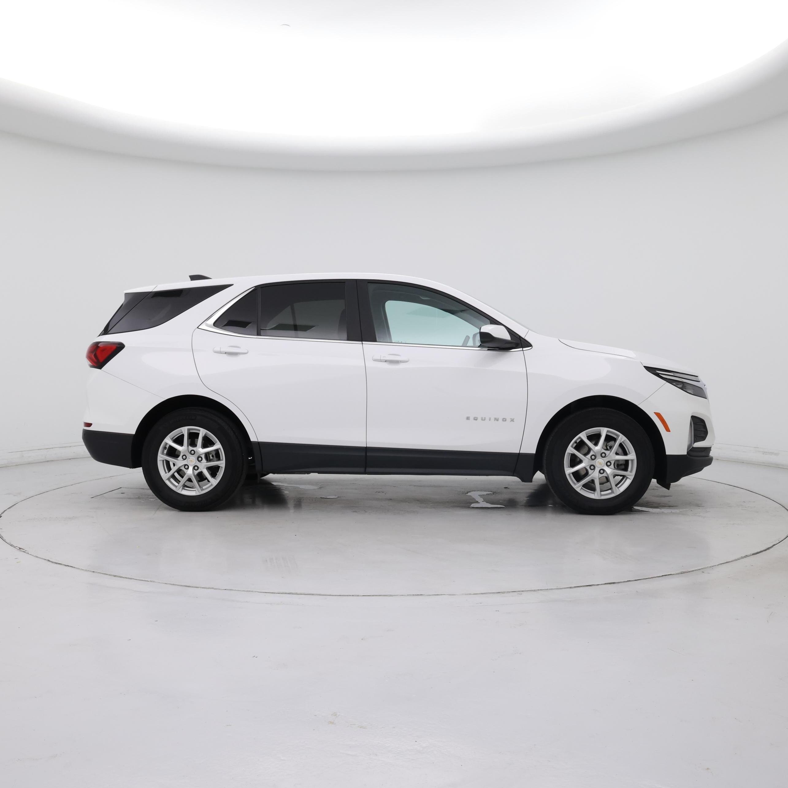 Thumbnail: 2022 Chevrolet Equinox - 7