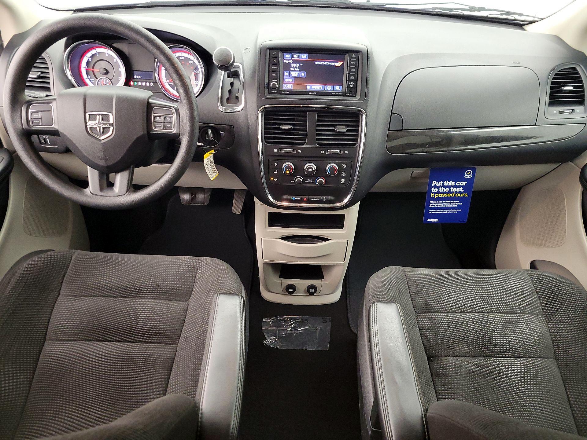 Thumbnail: 2020 Dodge Grand Caravan - 9